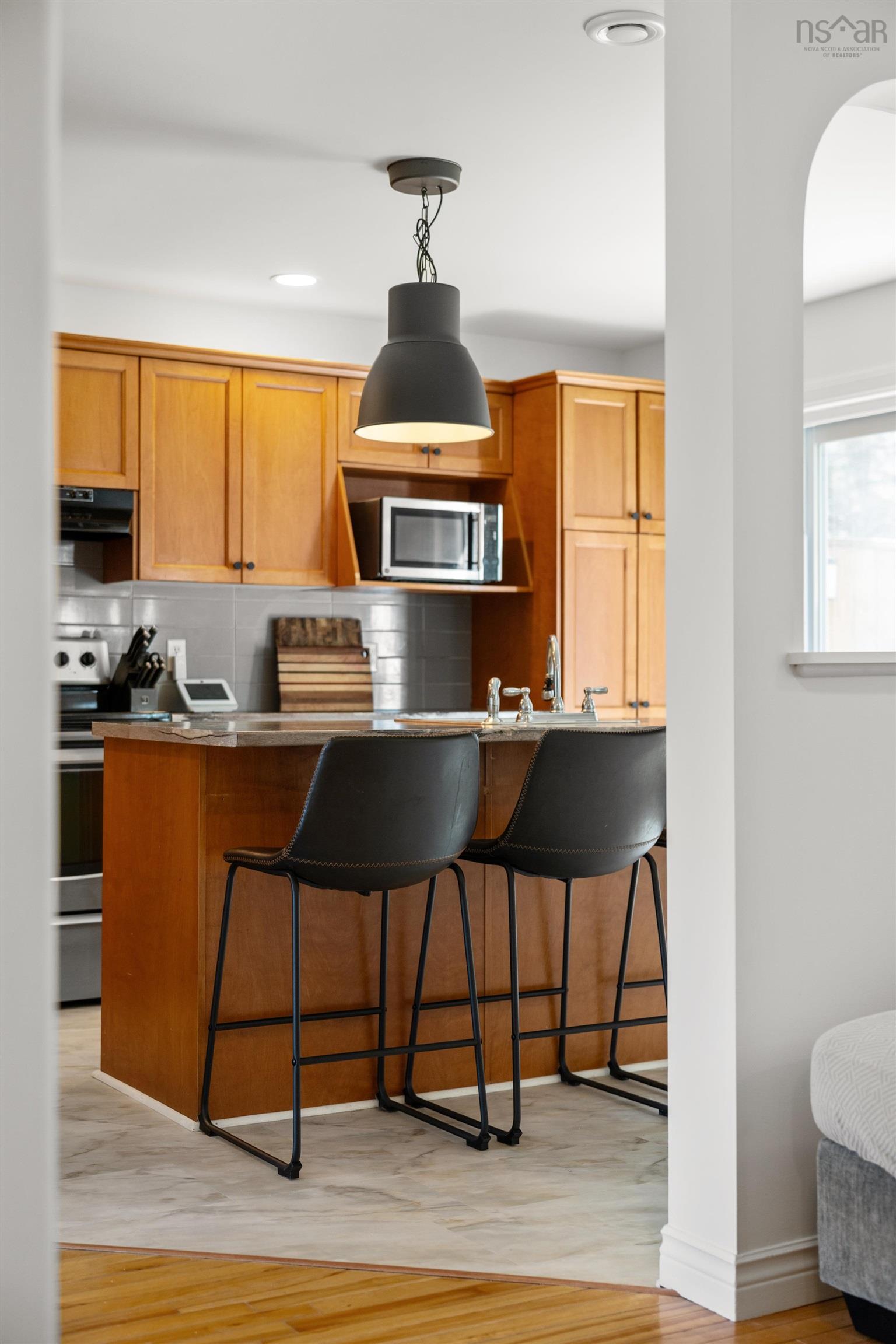 $529,900.00: 37 Royal Masts Way, Bedford