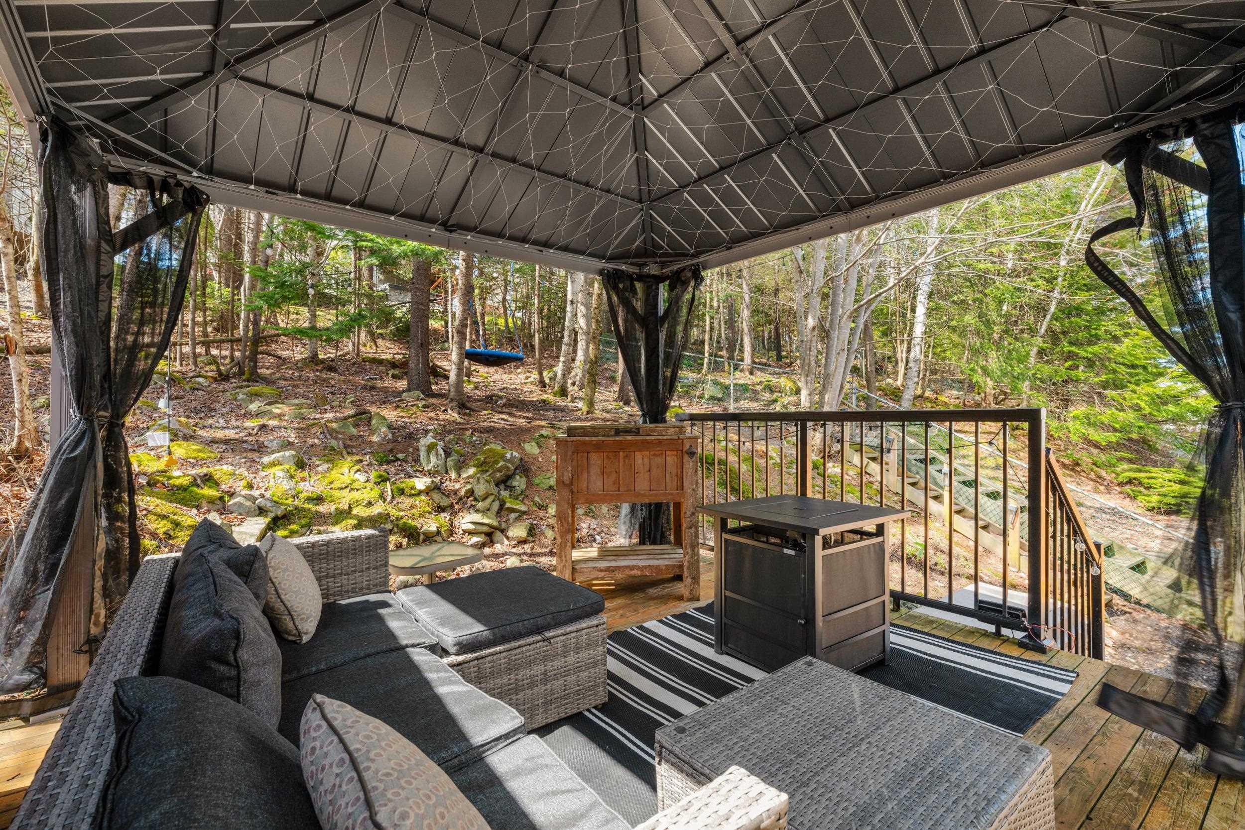 $529,900.00: 37 Royal Masts Way, Bedford