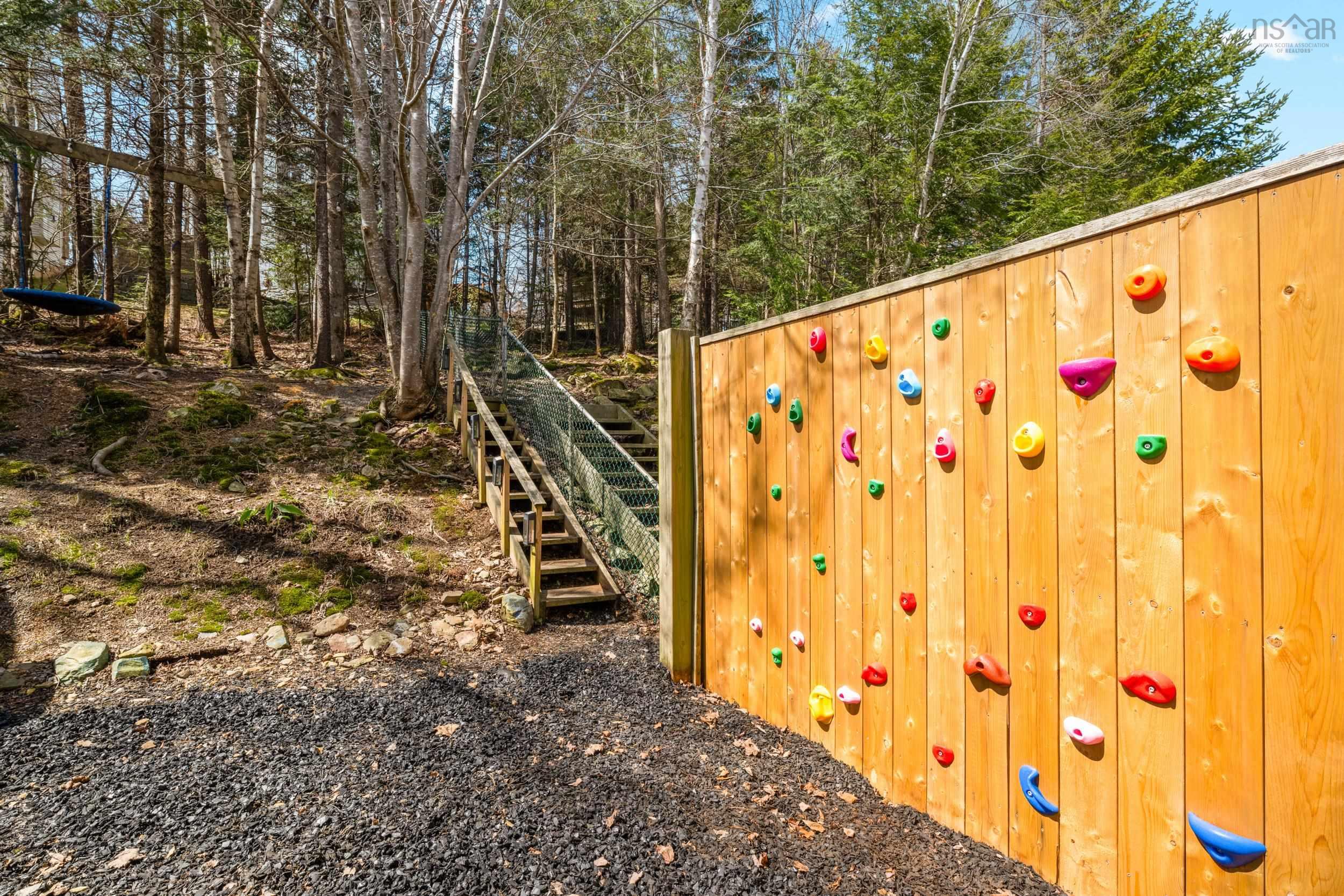 $529,900.00: 37 Royal Masts Way, Bedford