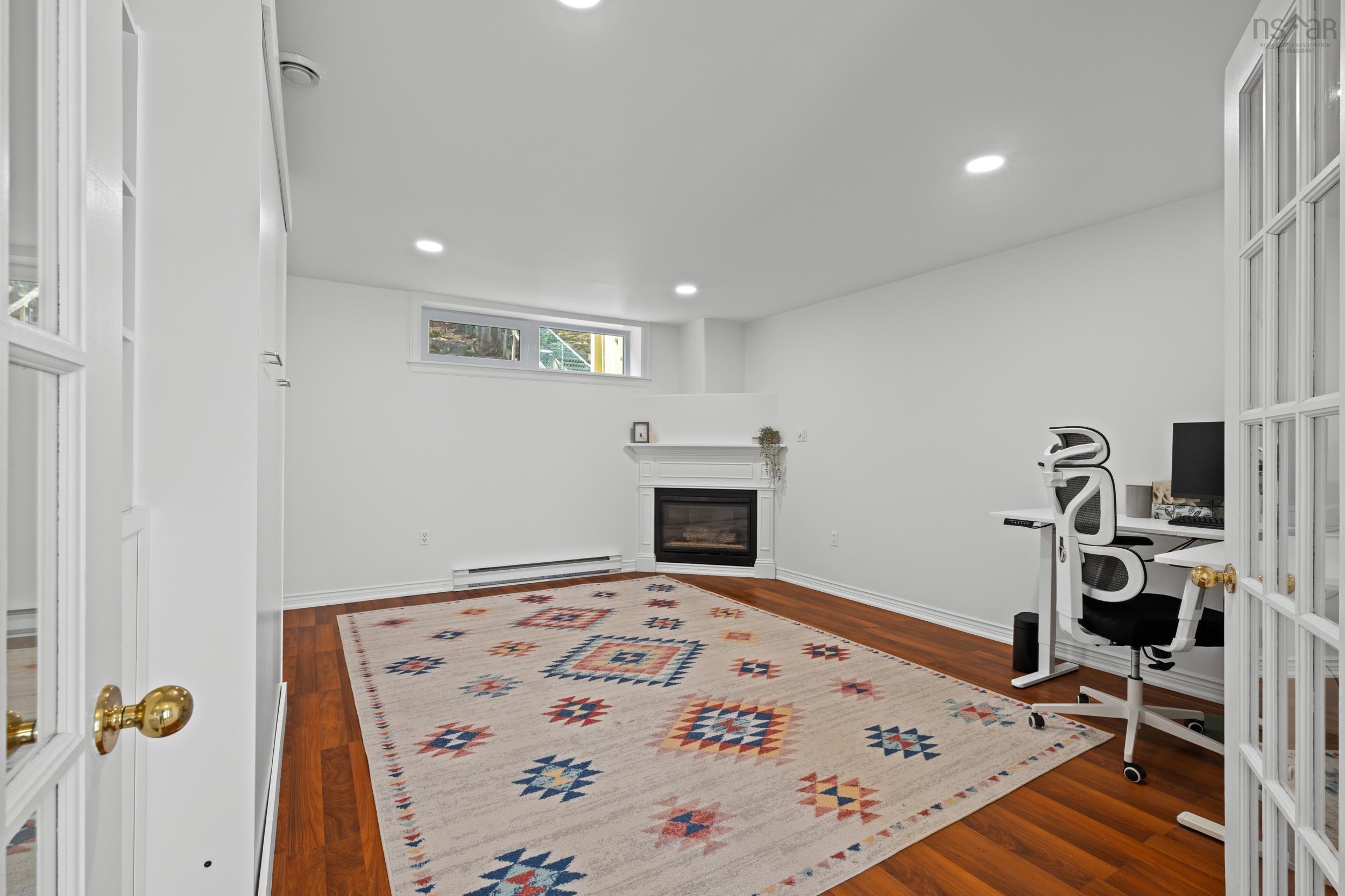 $529,900.00: 37 Royal Masts Way, Bedford