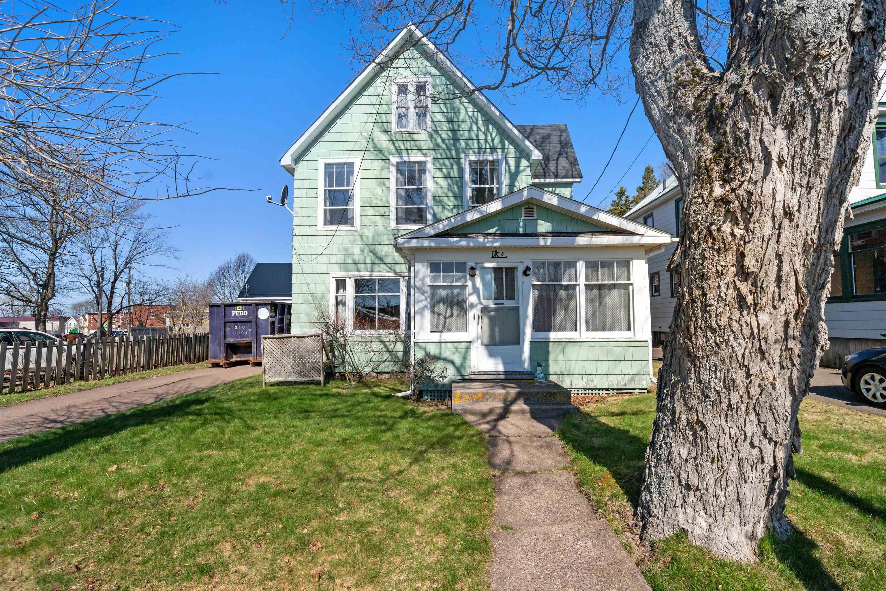 $249,900.00: 8 Robie Street, Amherst