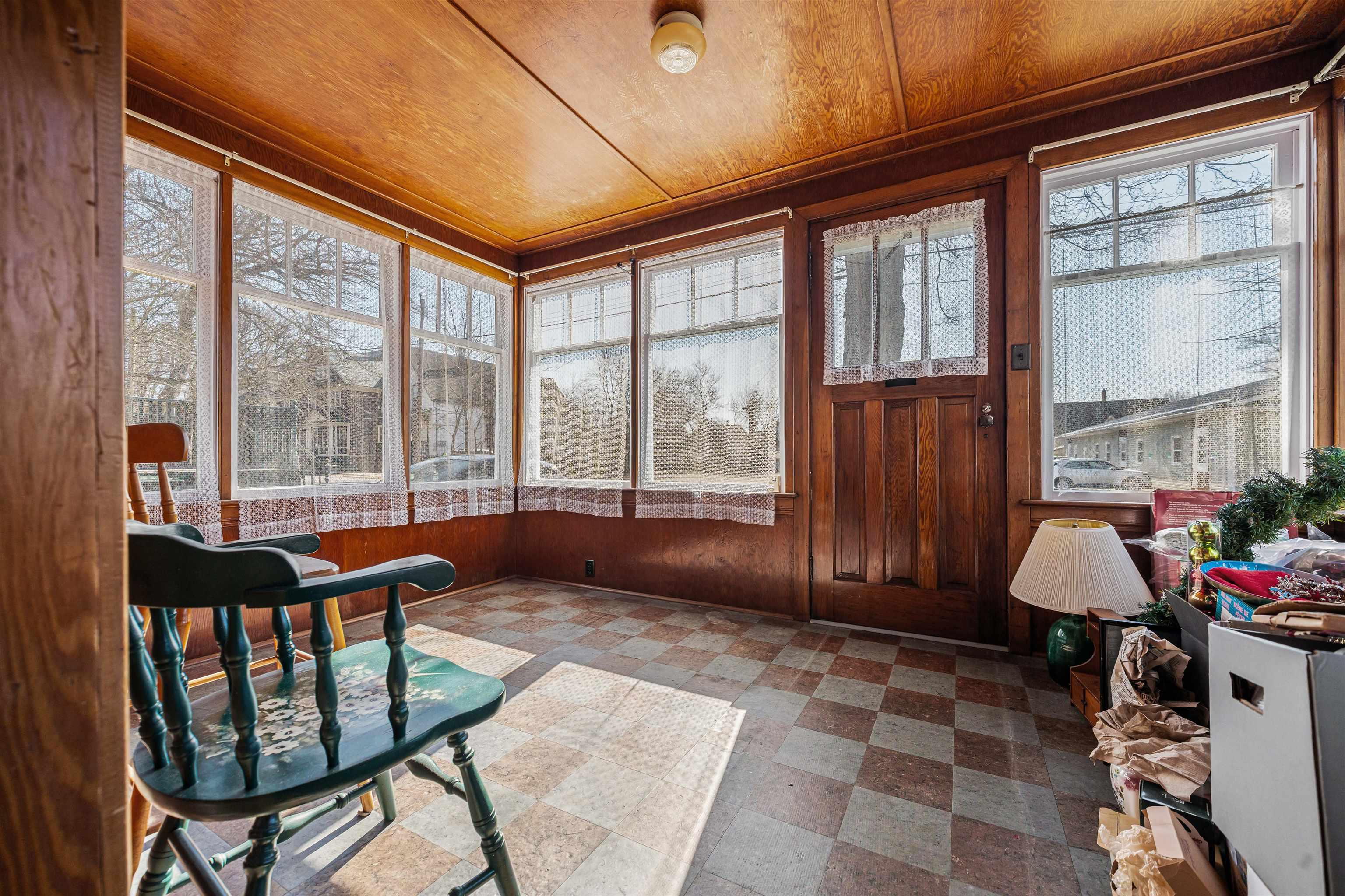 $249,900.00: 8 Robie Street, Amherst