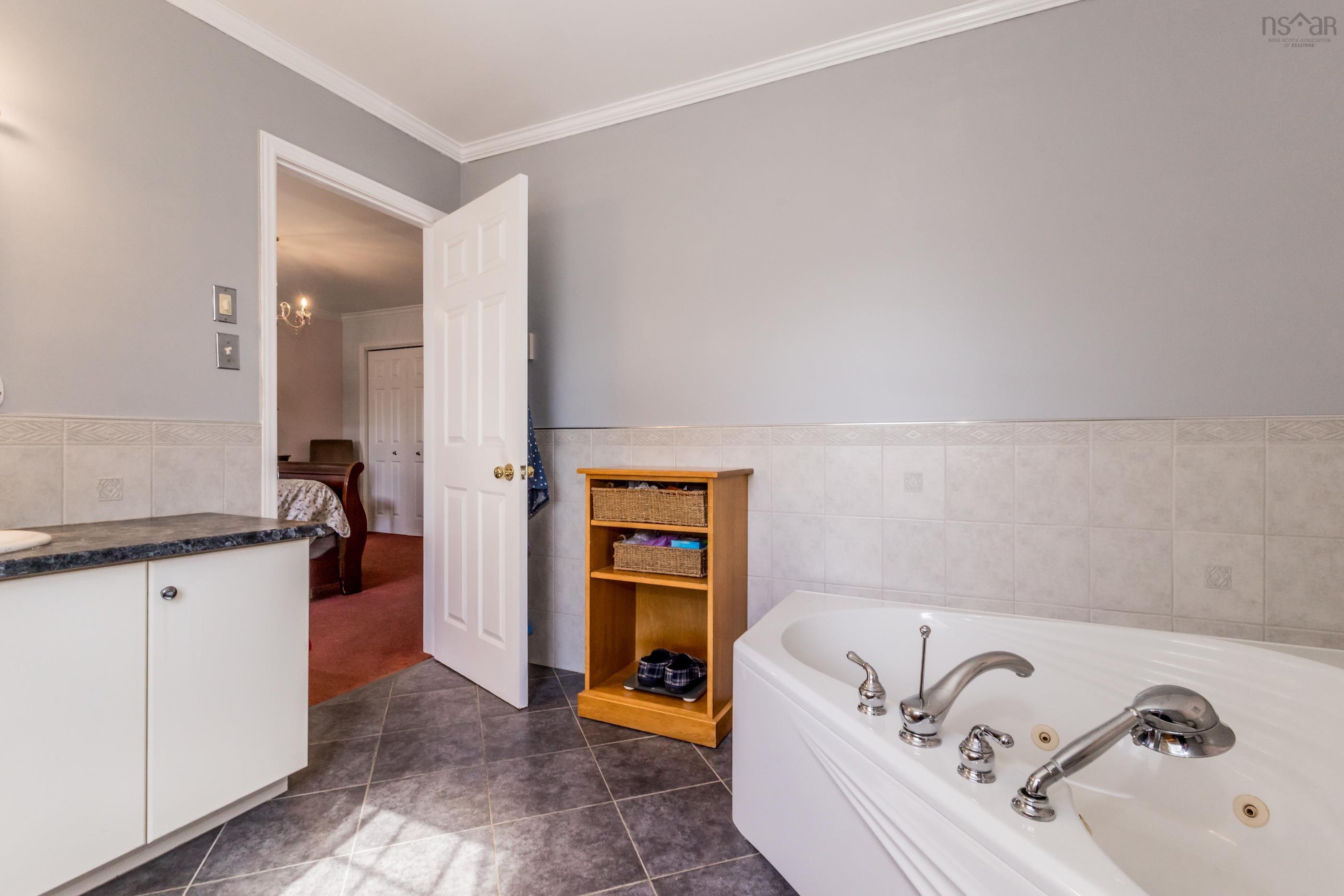 $485,000.00: 163 Orchard Street, Berwick