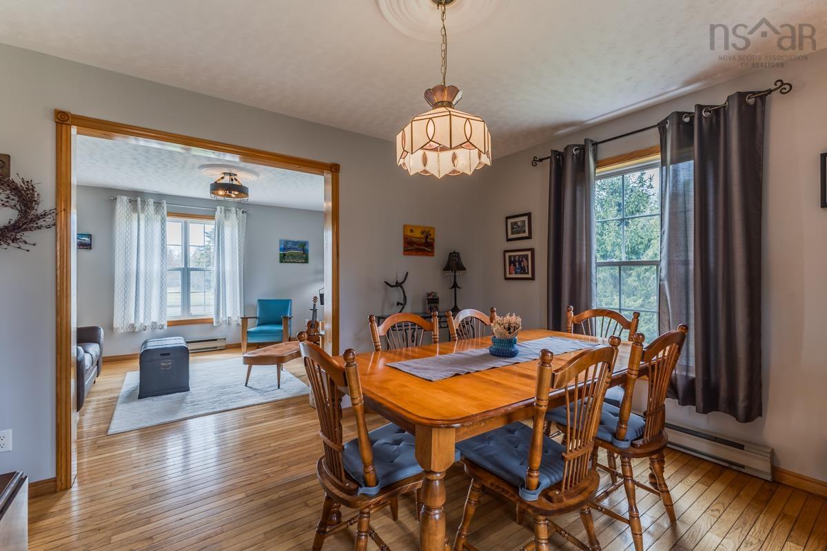 $589,000.00: 53 MEADOWLAND Avenue, Bible Hill