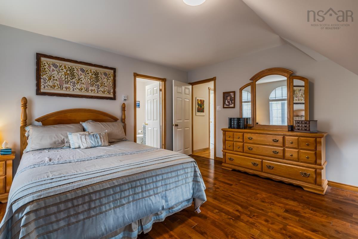 $589,000.00: 53 MEADOWLAND Avenue, Bible Hill