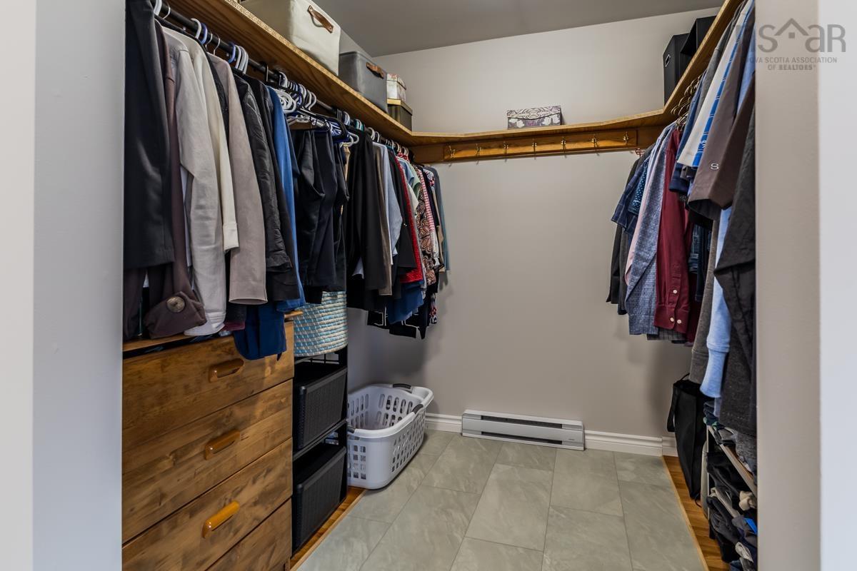 $589,000.00: 53 MEADOWLAND Avenue, Bible Hill