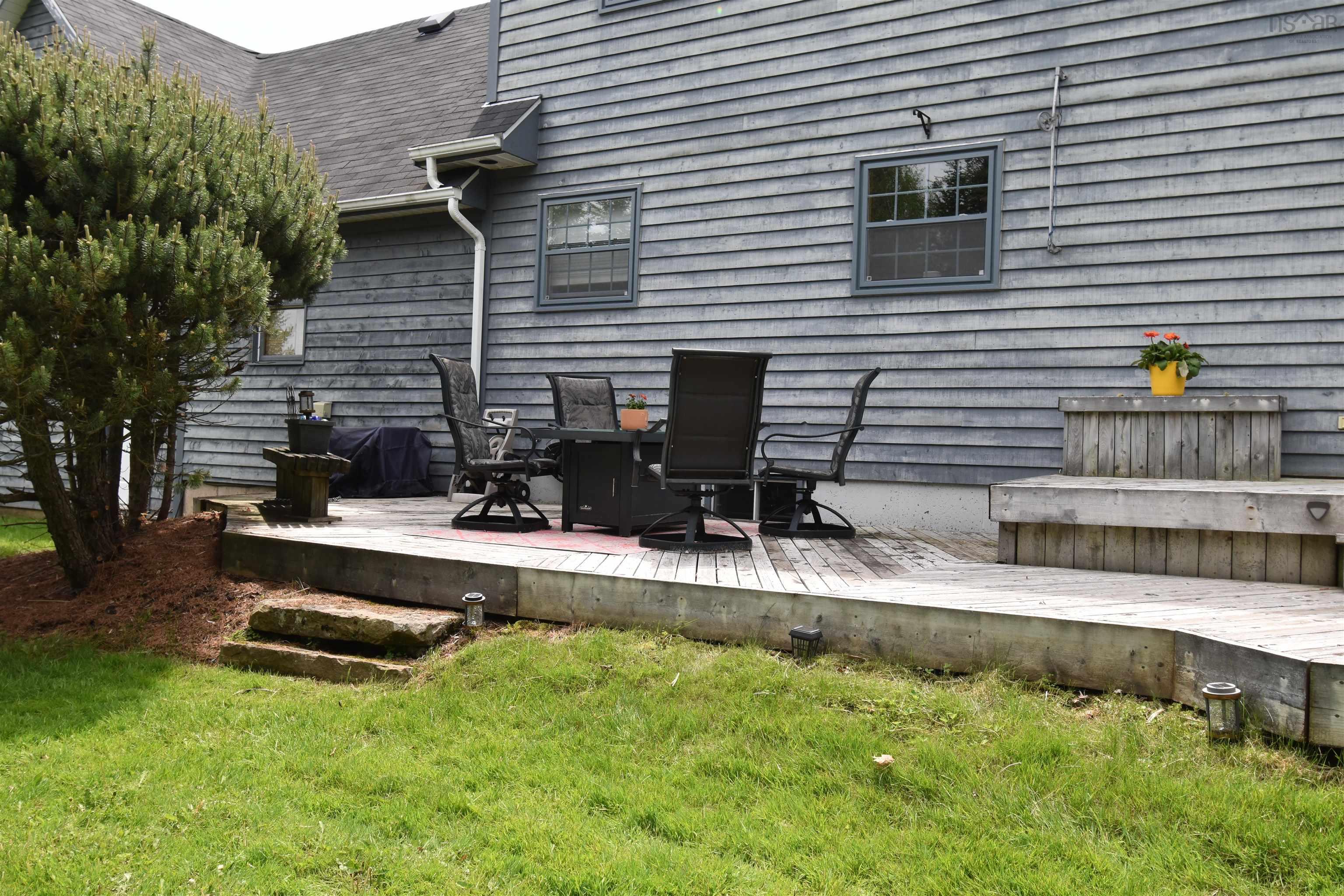 $589,000.00: 53 MEADOWLAND Avenue, Bible Hill