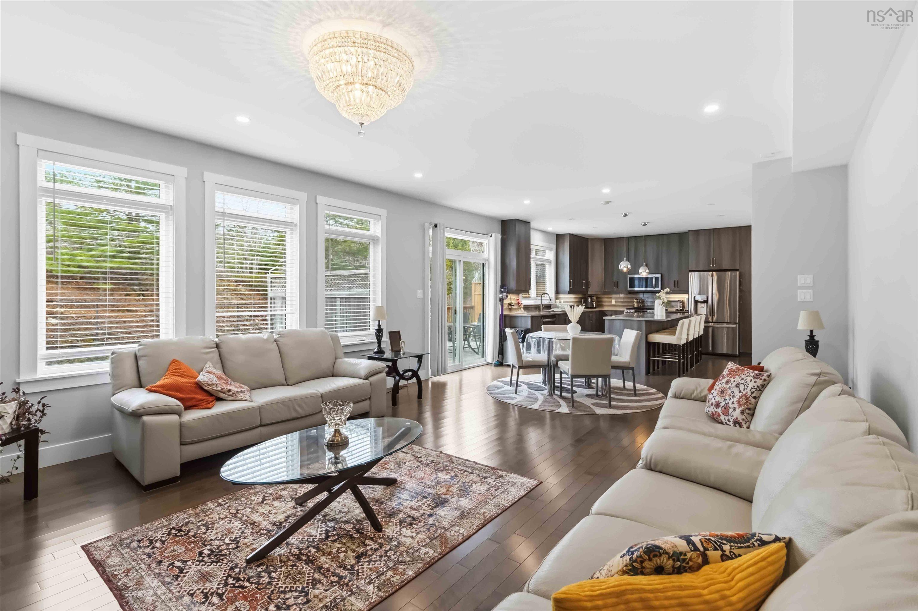 $1,199,999.00: 382 Starboard Drive, Halifax