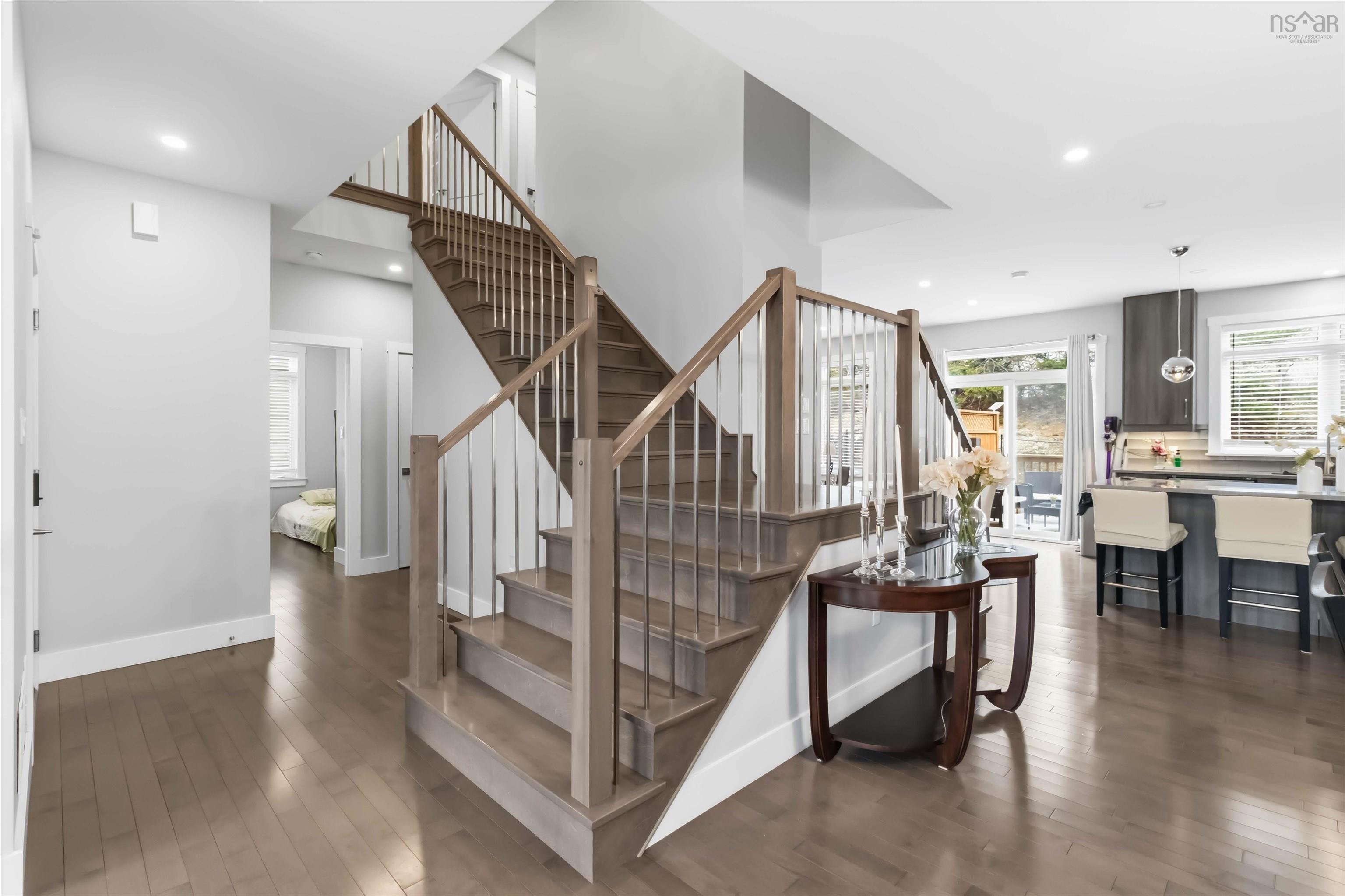 $1,199,999.00: 382 Starboard Drive, Halifax