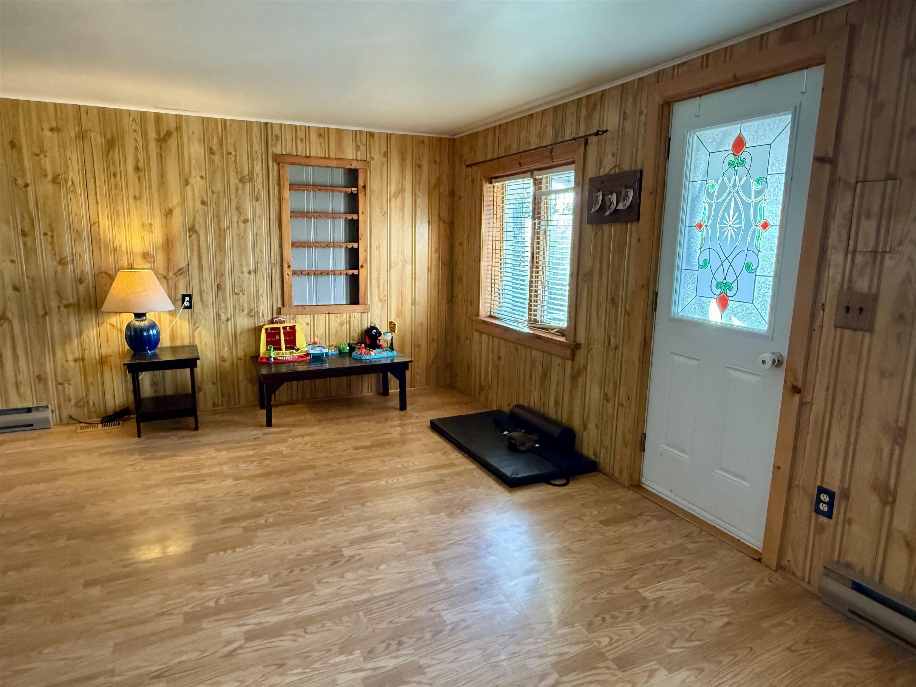 $249,900.00: 10374 Highway 4, Broadway