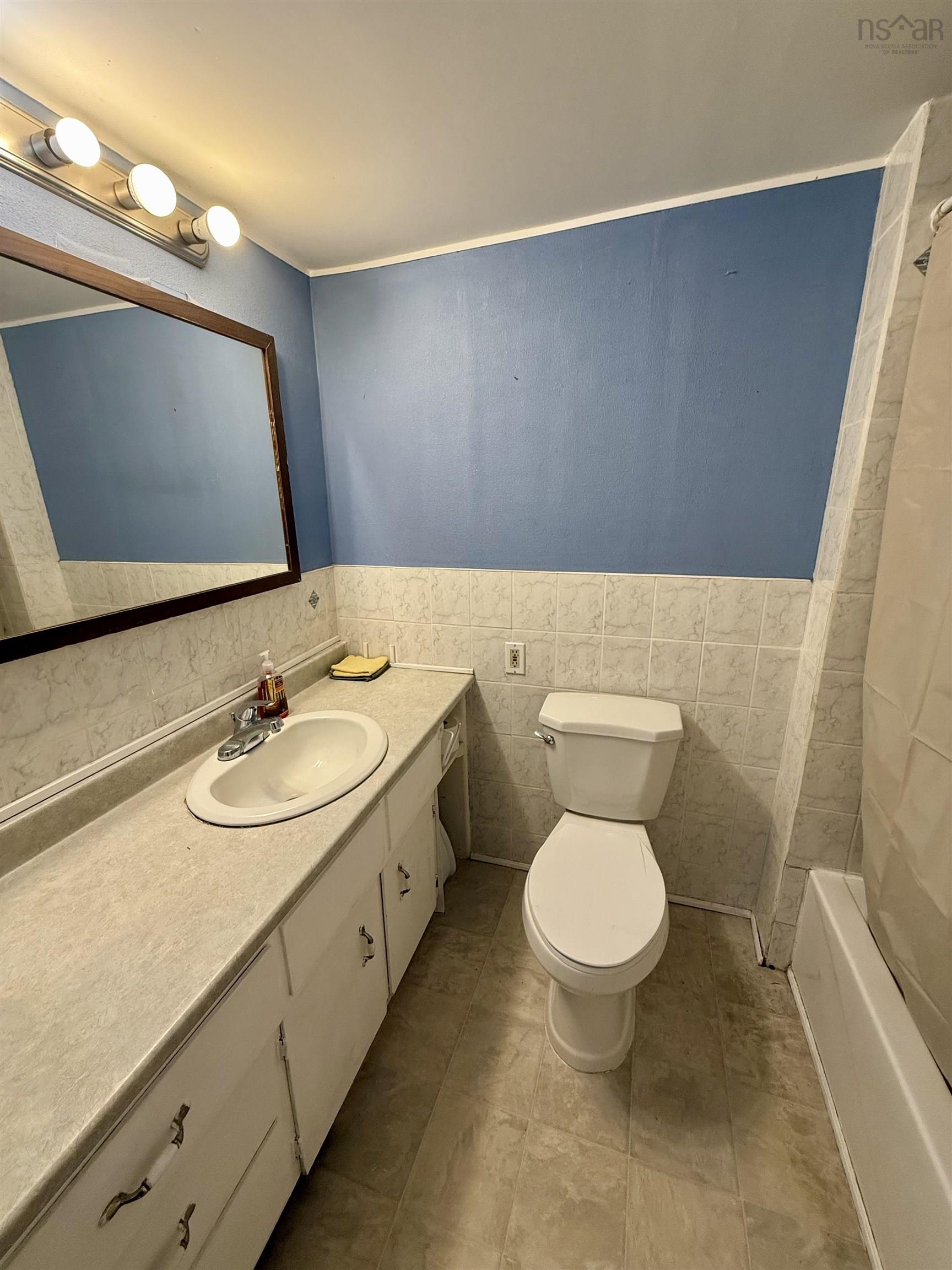 $249,900.00: 10374 Highway 4, Broadway