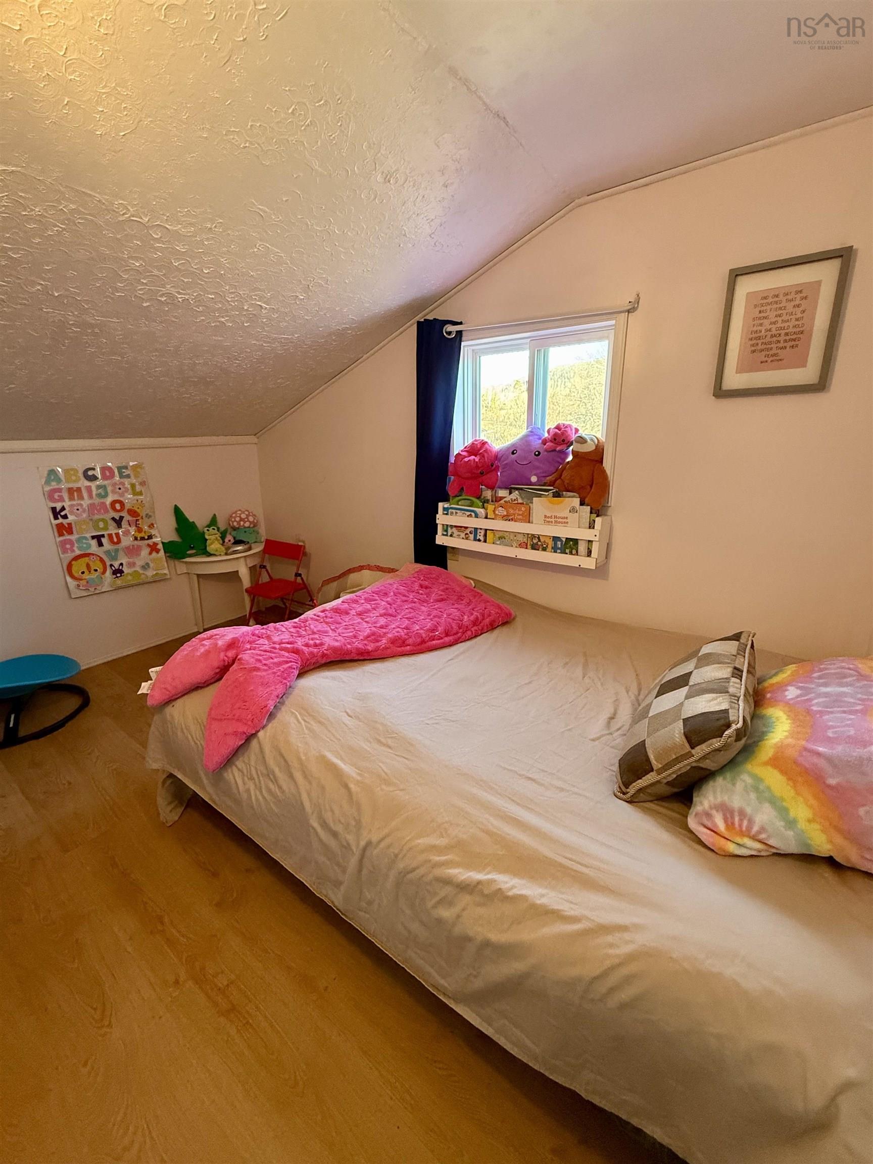 $249,900.00: 10374 Highway 4, Broadway