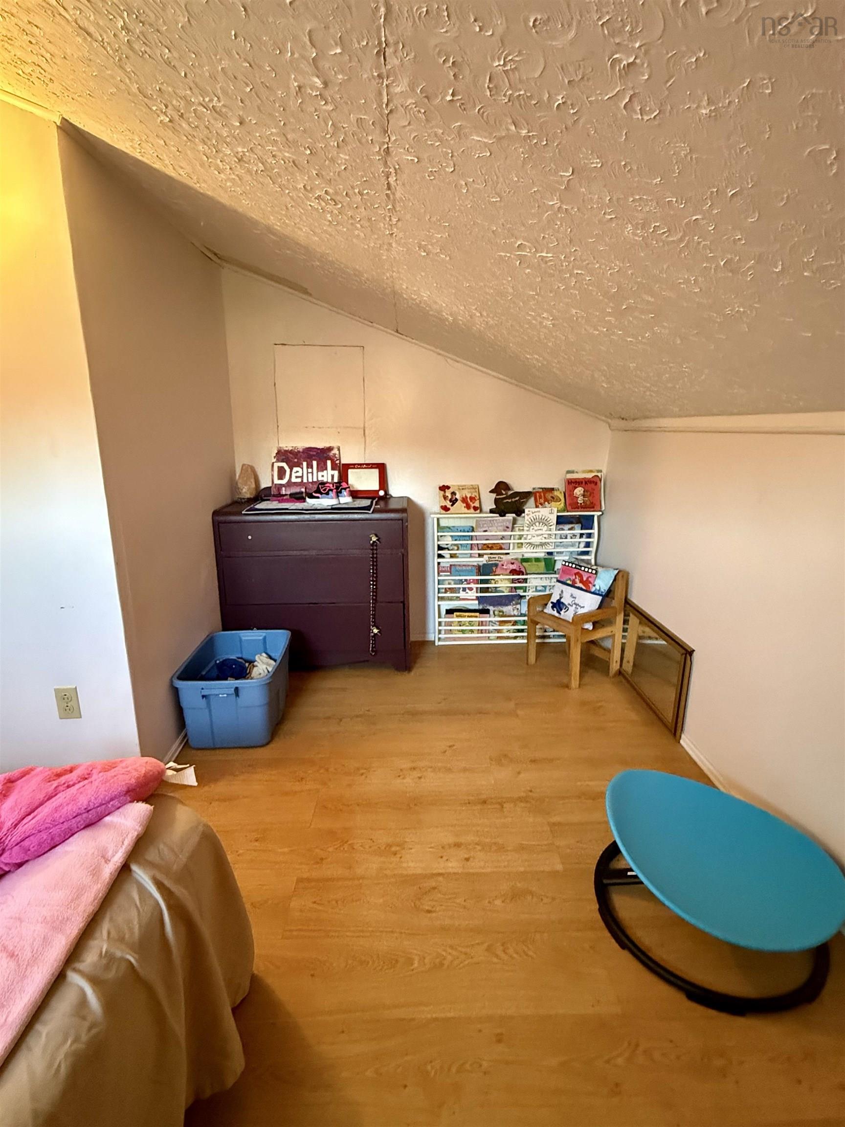 $249,900.00: 10374 Highway 4, Broadway