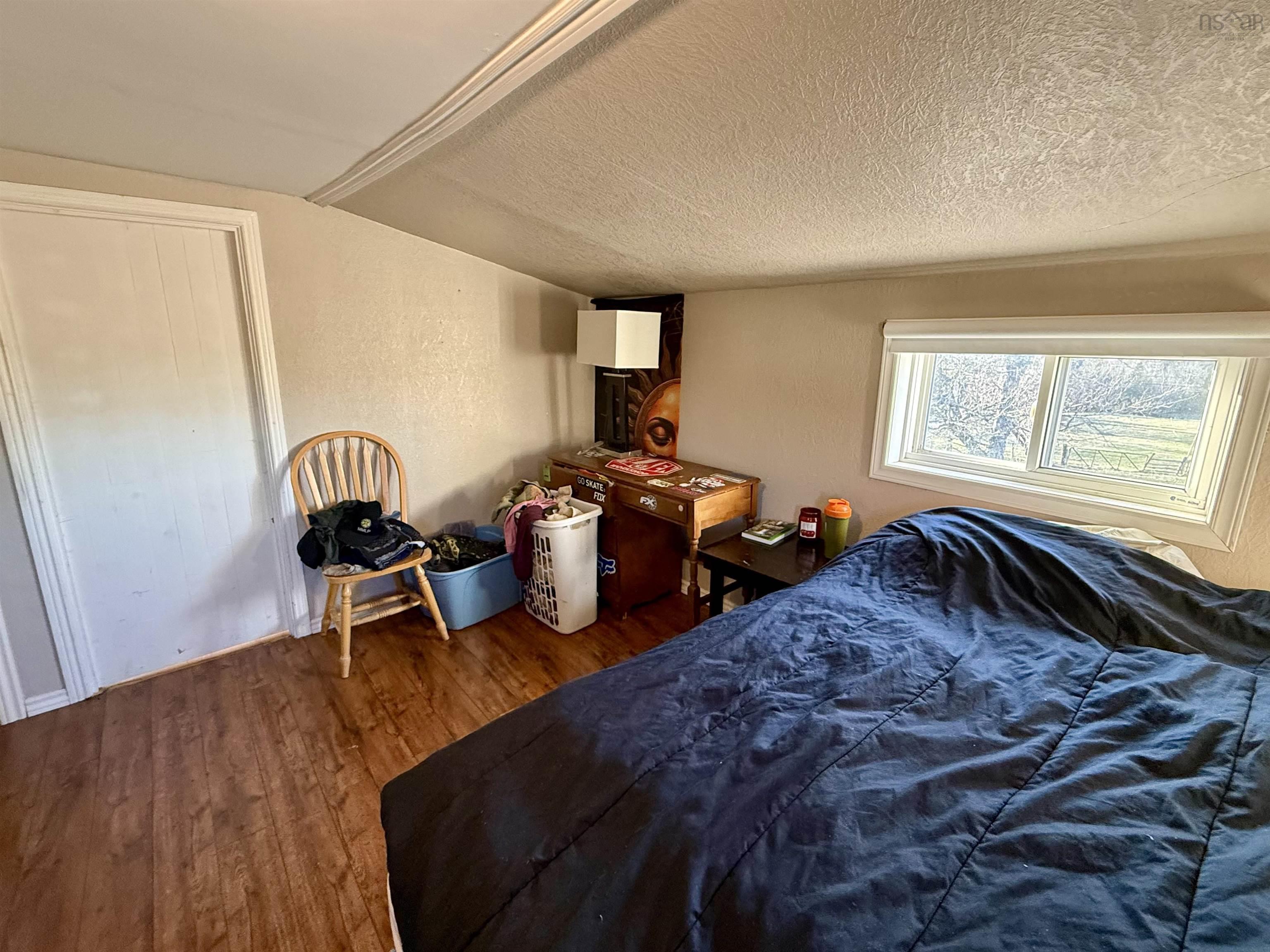 $249,900.00: 10374 Highway 4, Broadway