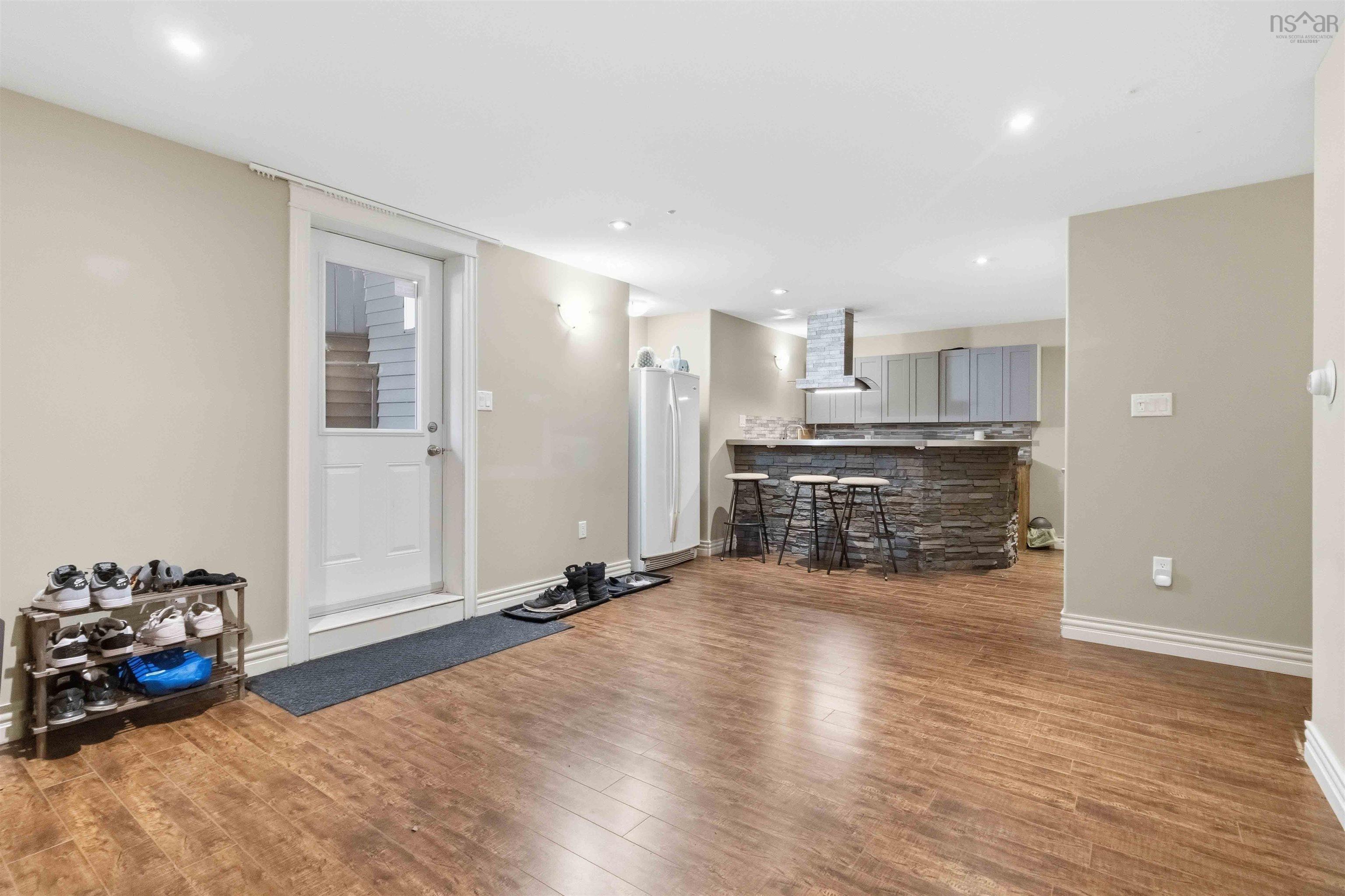 $1,100,000.00: 118 Stone Mount Drive, Lower Sackville