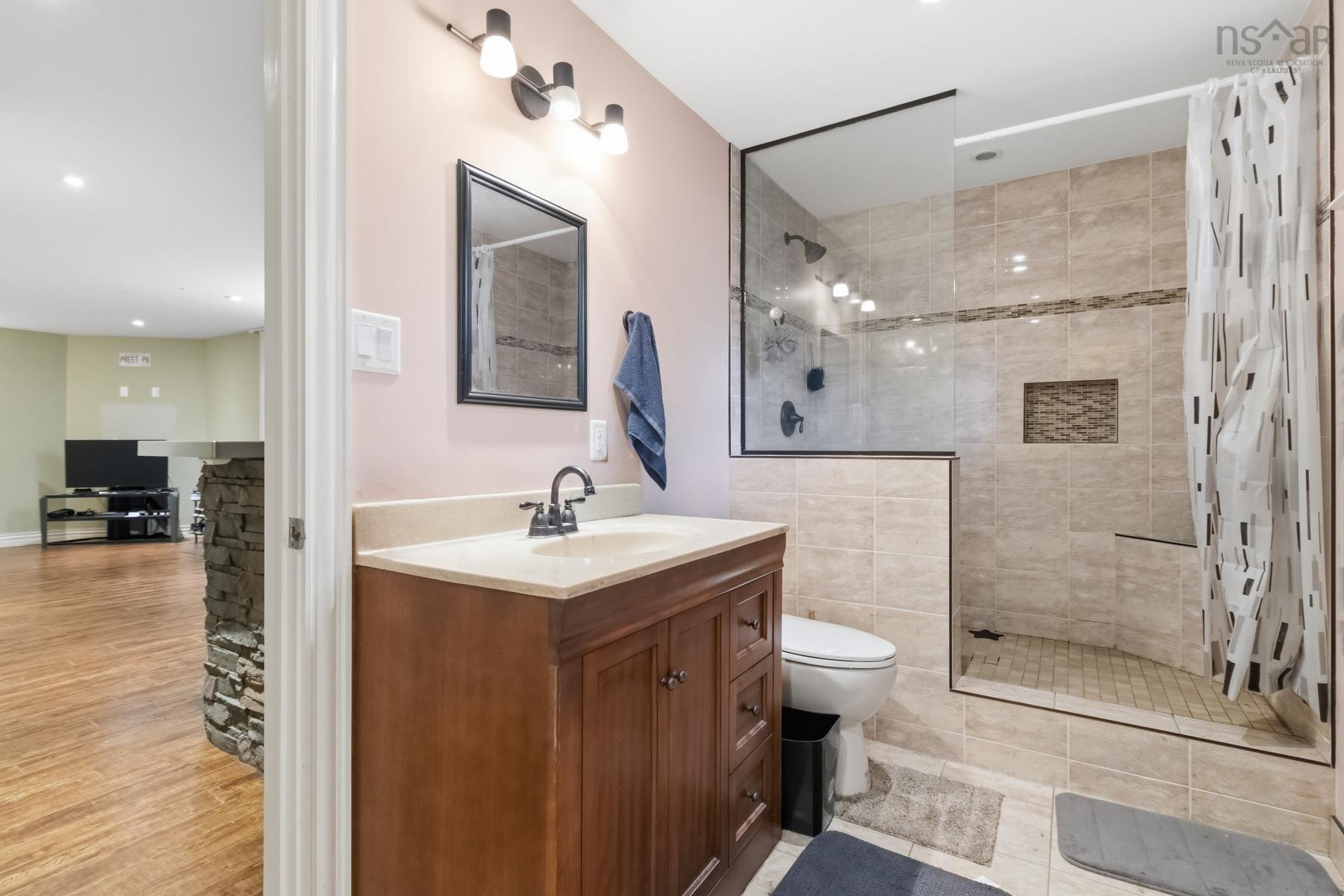 $1,100,000.00: 118 Stone Mount Drive, Lower Sackville