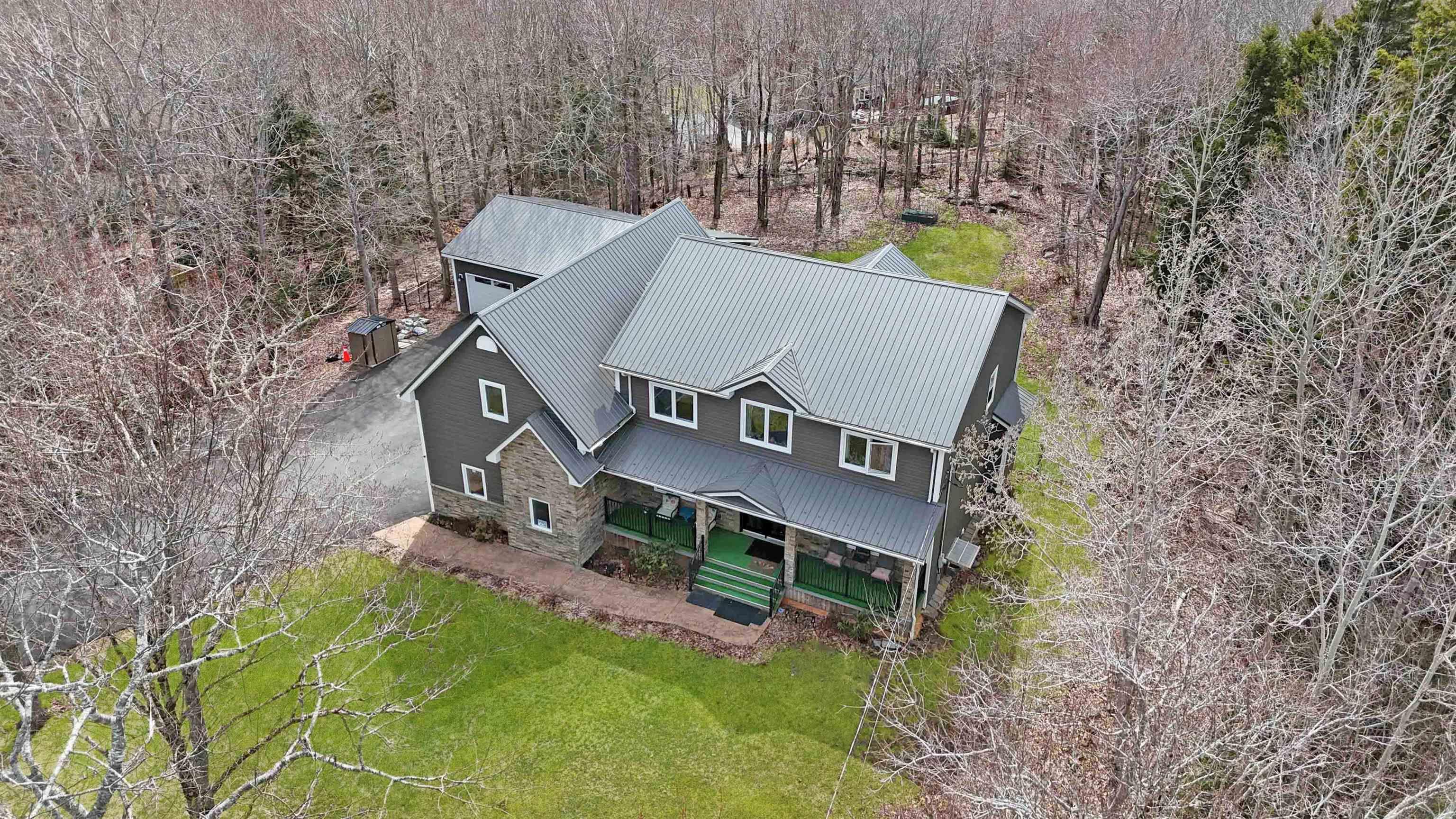 $1,100,000.00: 118 Stone Mount Drive, Lower Sackville