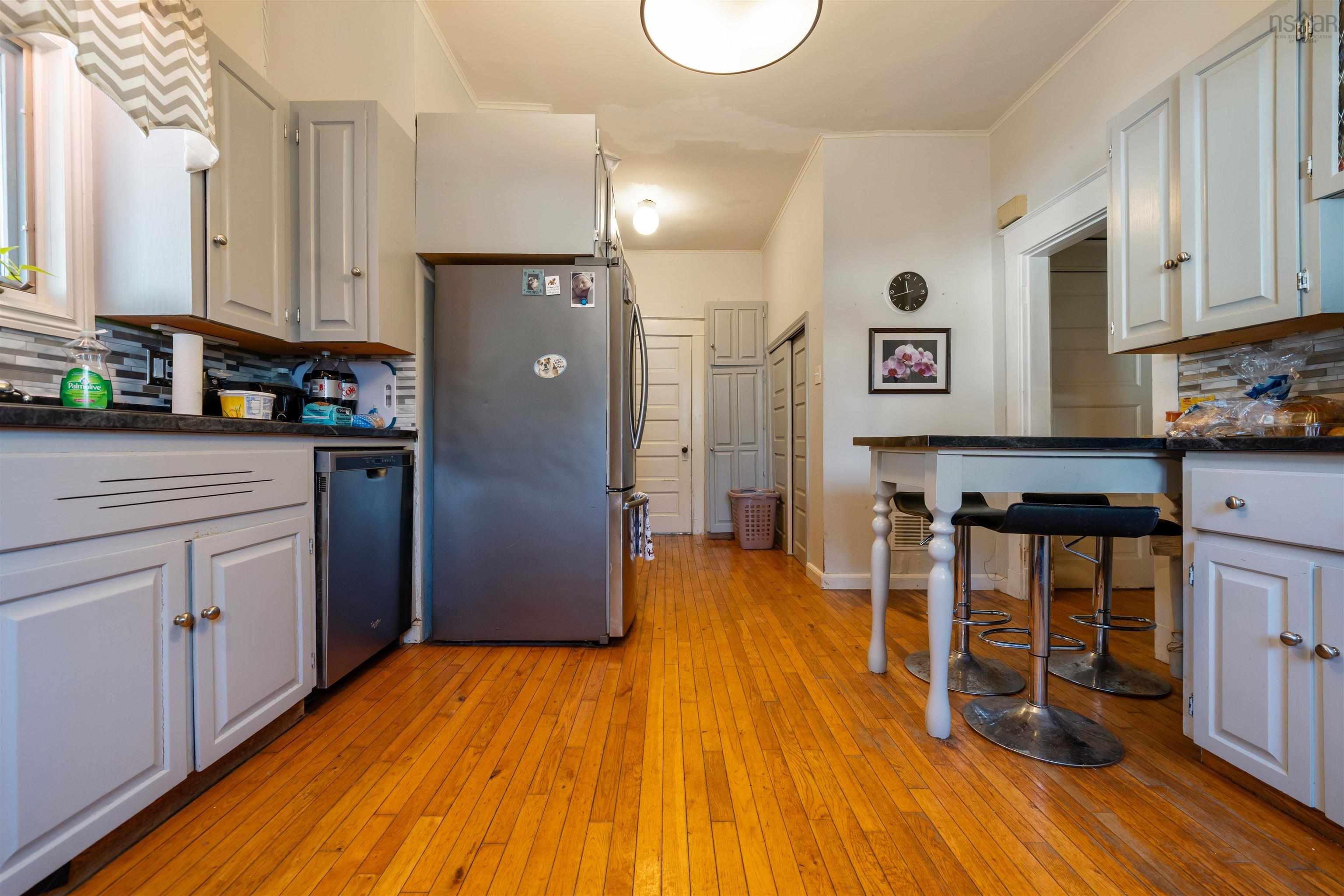 $299,900.00: 40 Clifford Street, Amherst