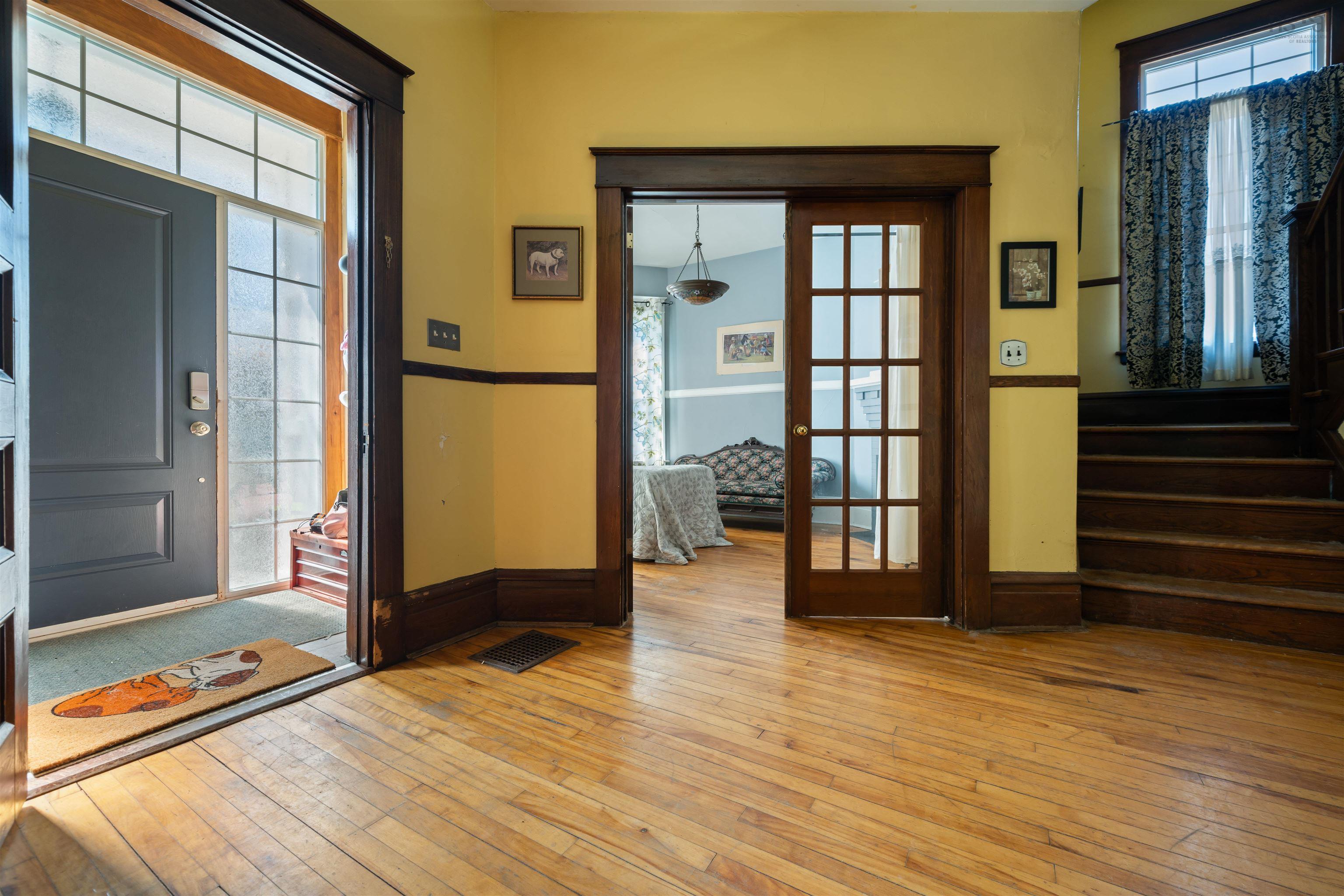 $299,900.00: 40 Clifford Street, Amherst