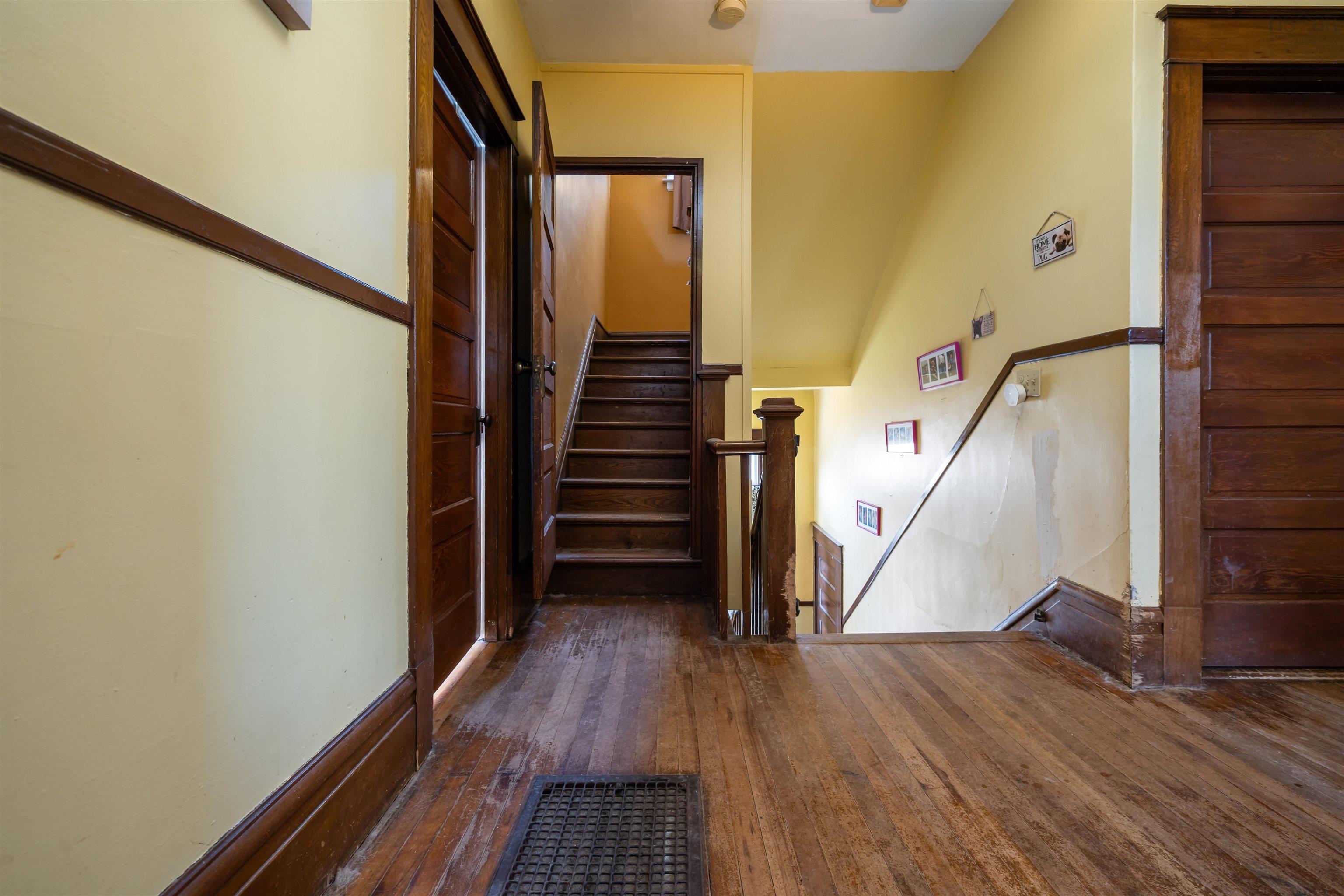 $299,900.00: 40 Clifford Street, Amherst