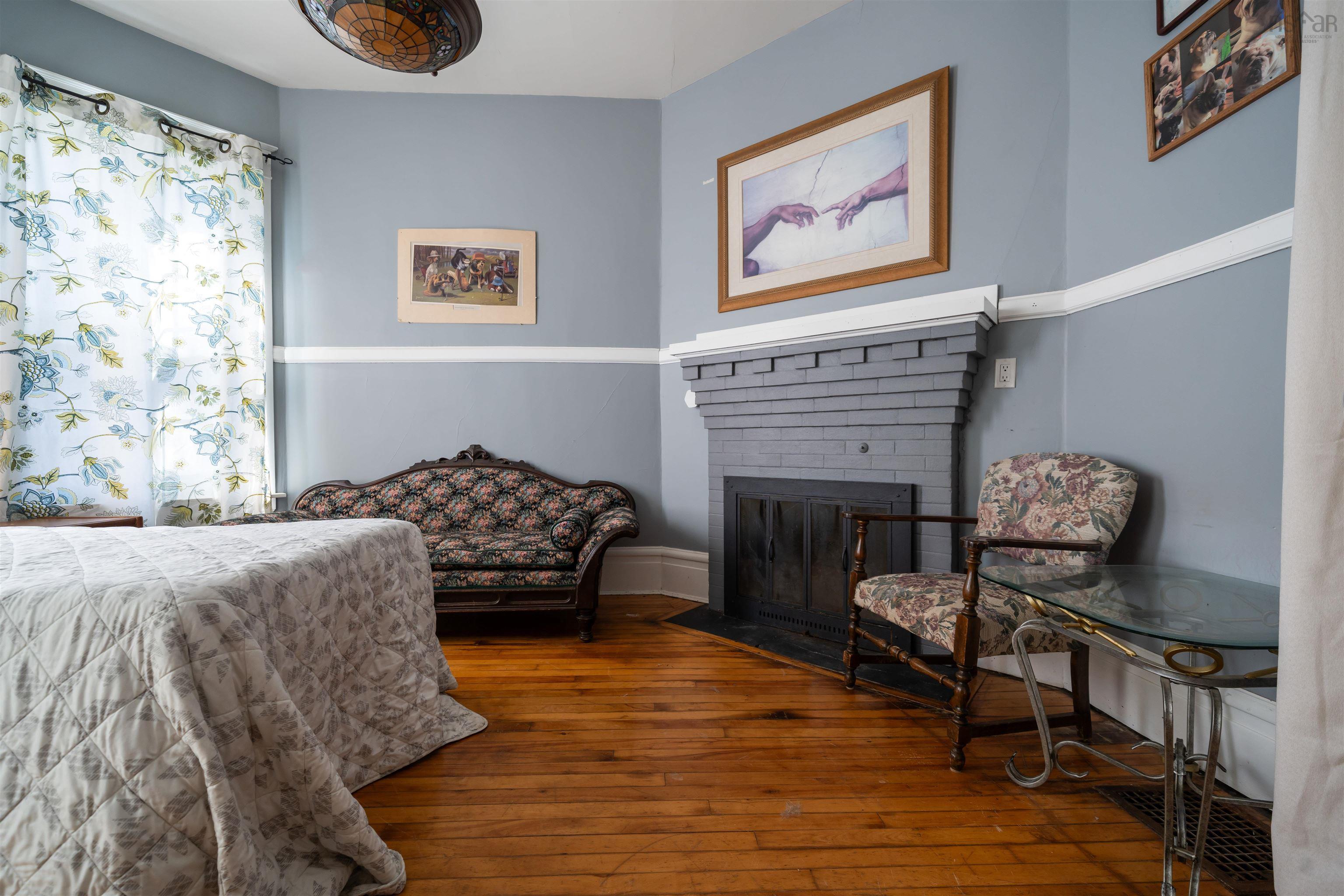 $299,900.00: 40 Clifford Street, Amherst