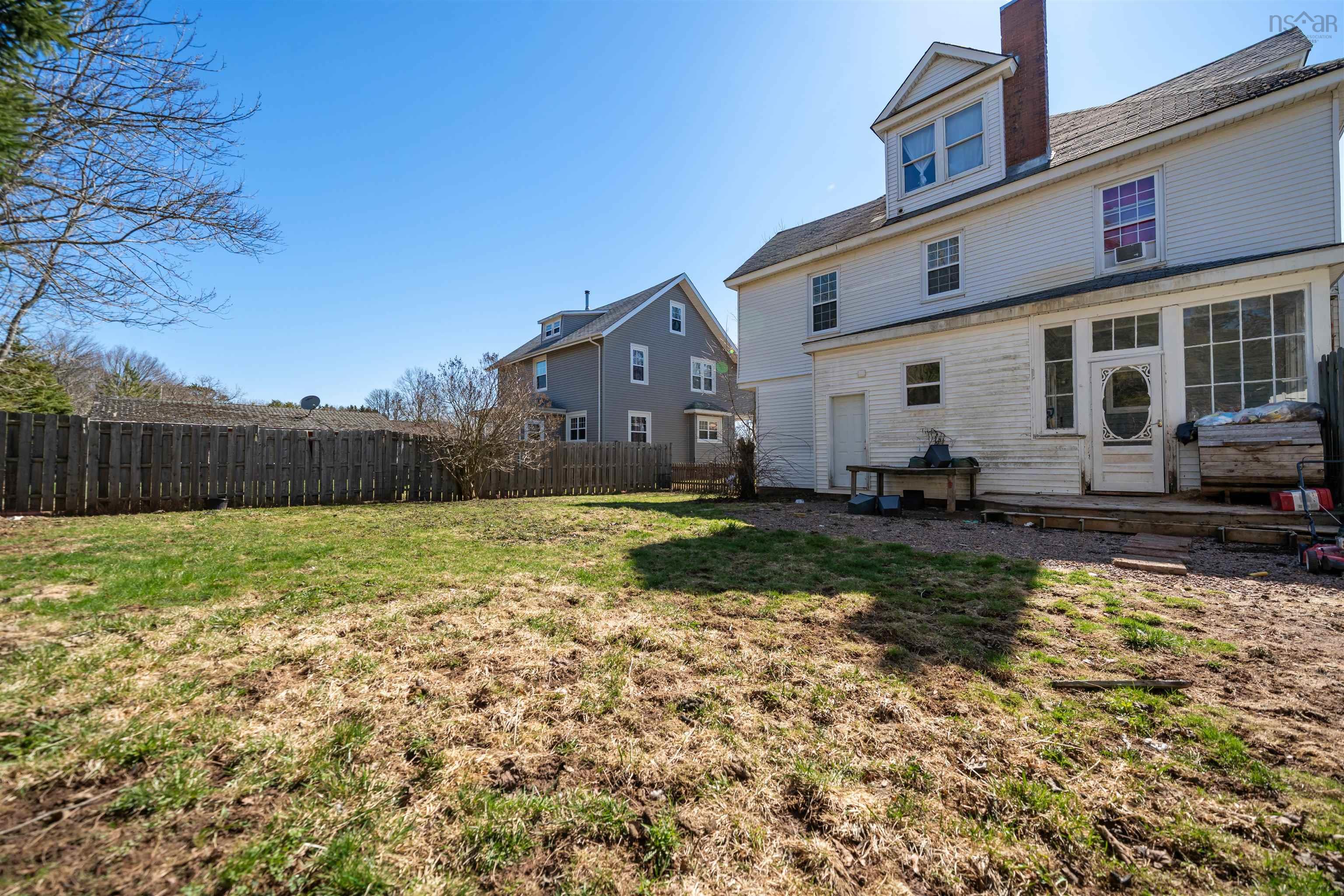 $299,900.00: 40 Clifford Street, Amherst