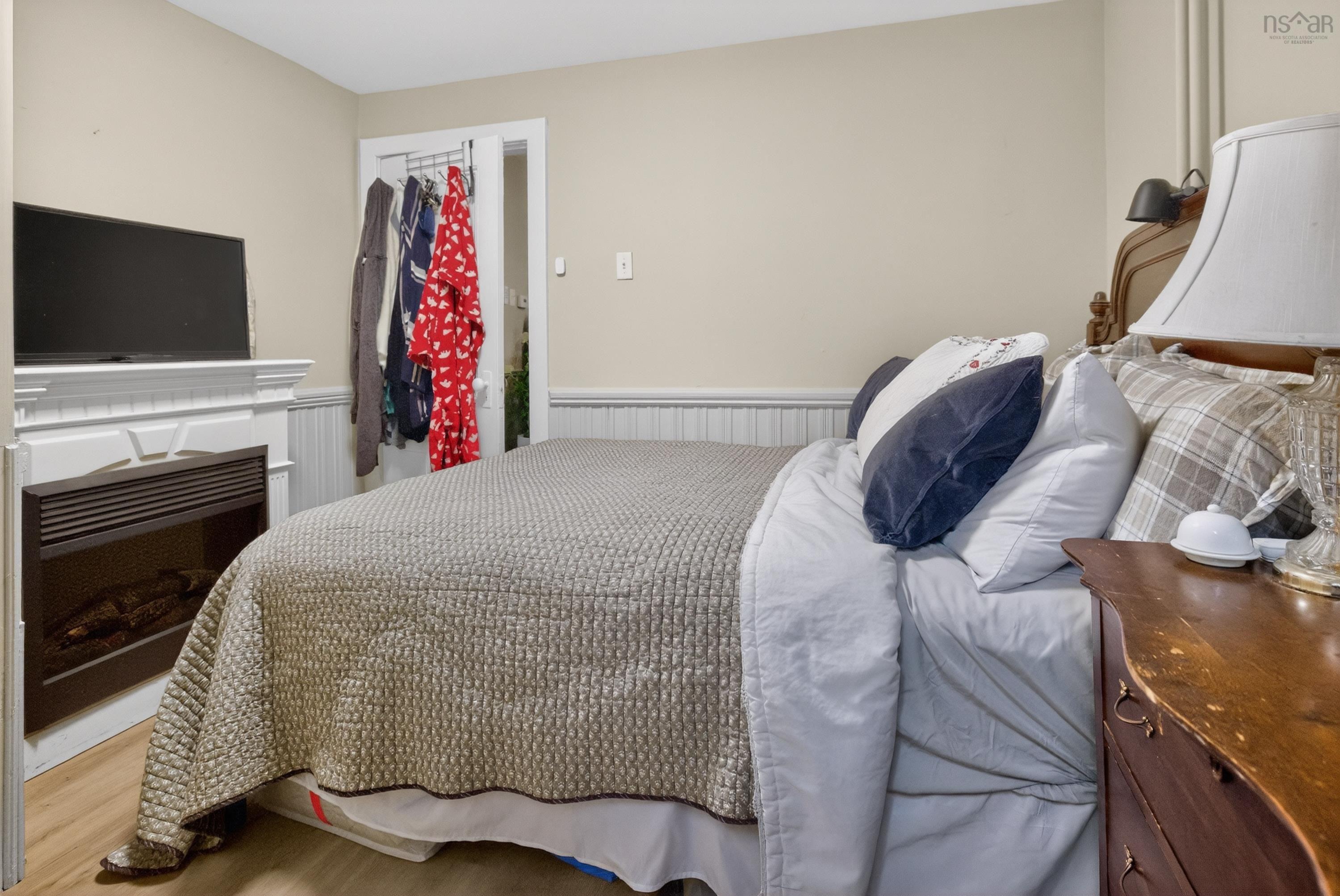 53 Dahlia Street, Dartmouth, NS (MLS 202608499)