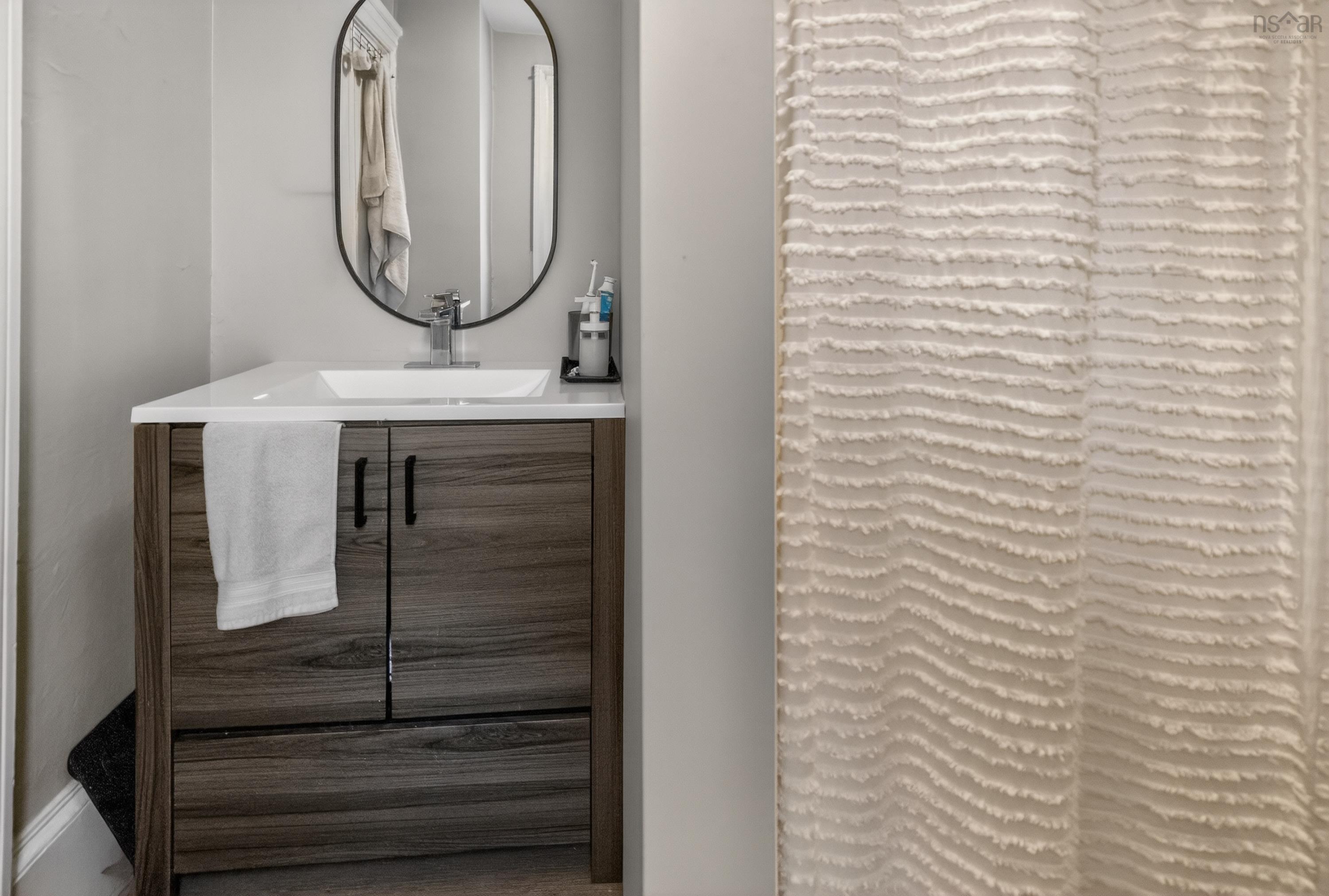 53 Dahlia Street, Dartmouth, NS (MLS 202608499)