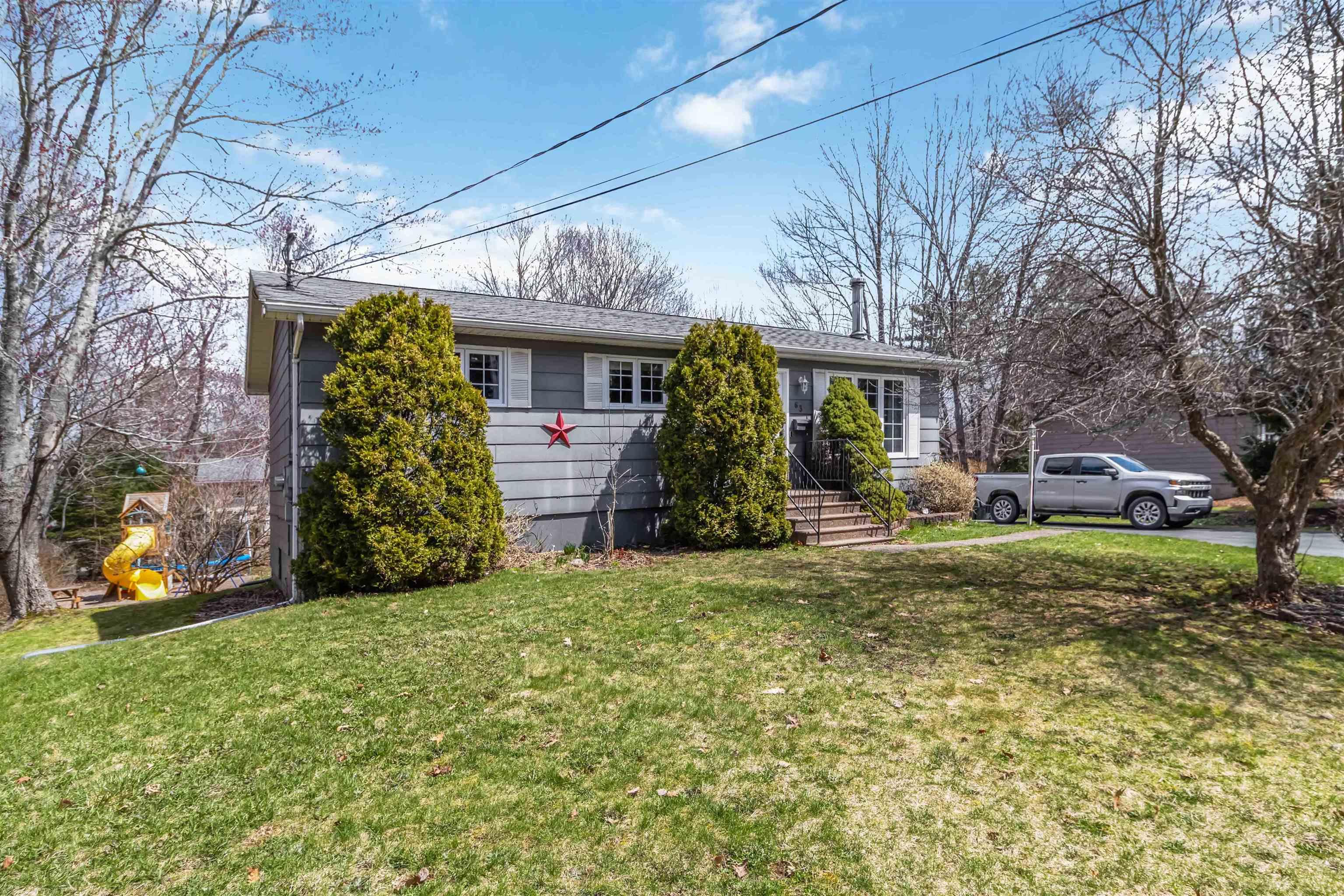 $434,900.00: 63 DESBRISAY Drive, Bridgewater