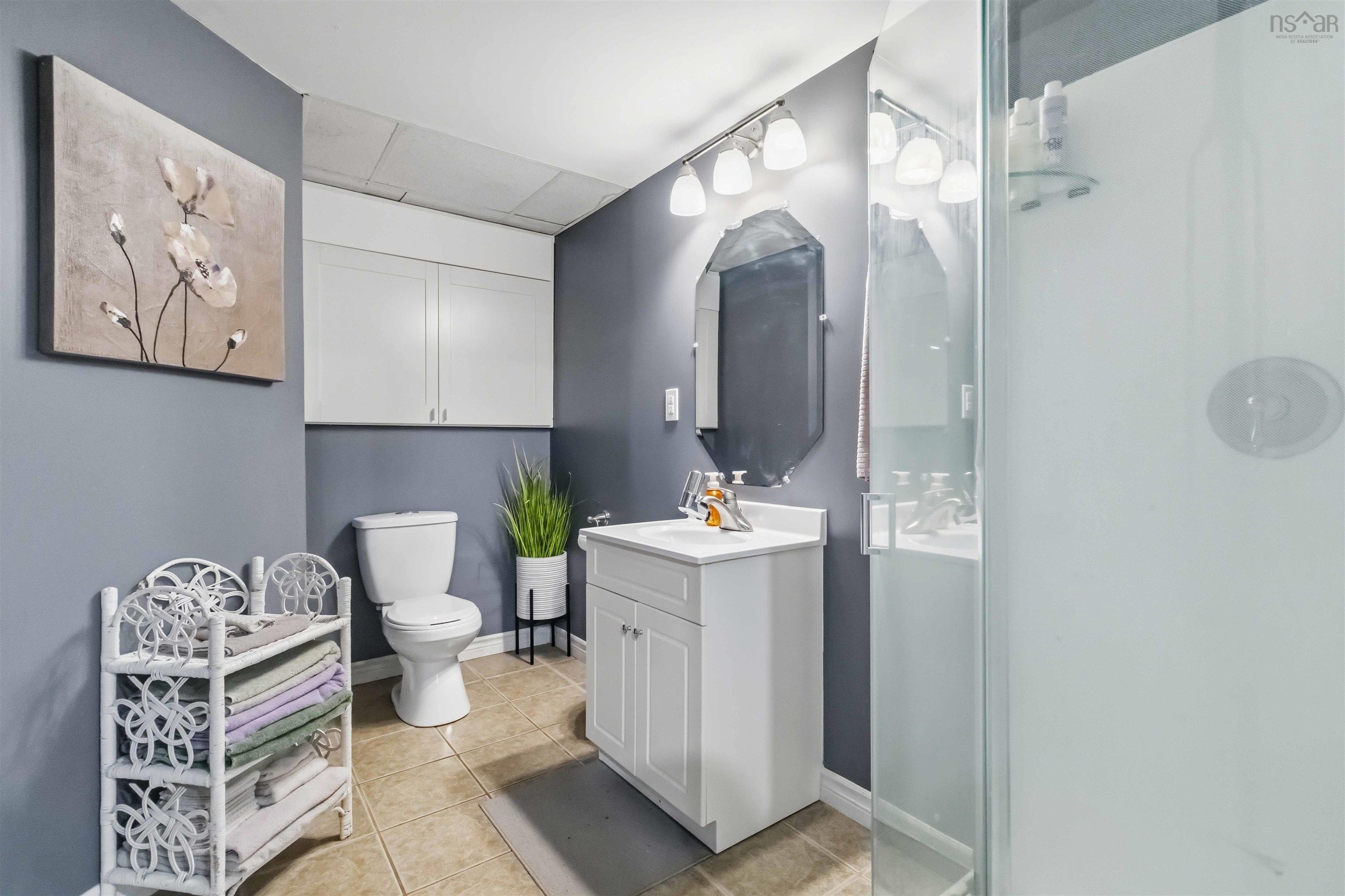 $434,900.00: 63 DESBRISAY Drive, Bridgewater