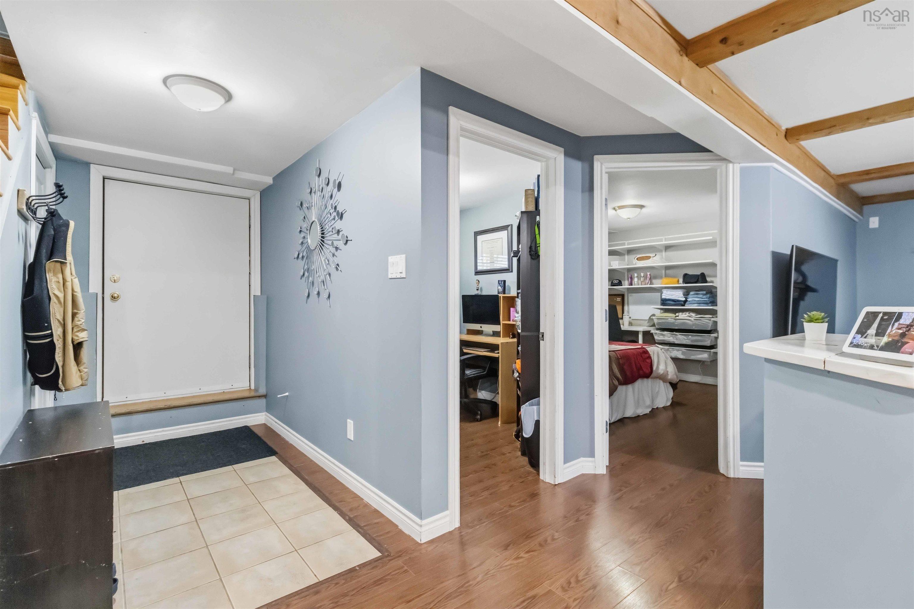 $434,900.00: 63 DESBRISAY Drive, Bridgewater