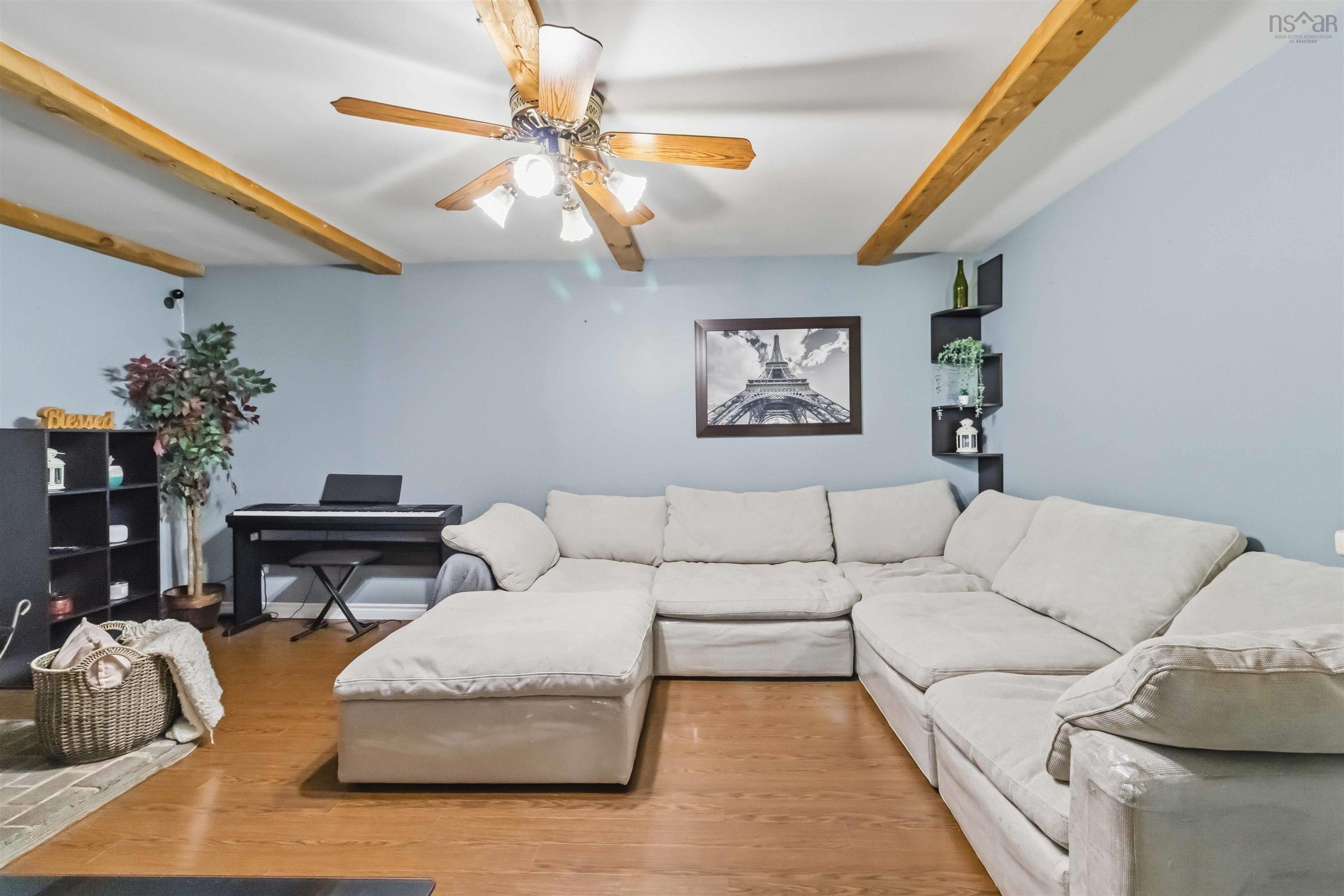 $434,900.00: 63 DESBRISAY Drive, Bridgewater