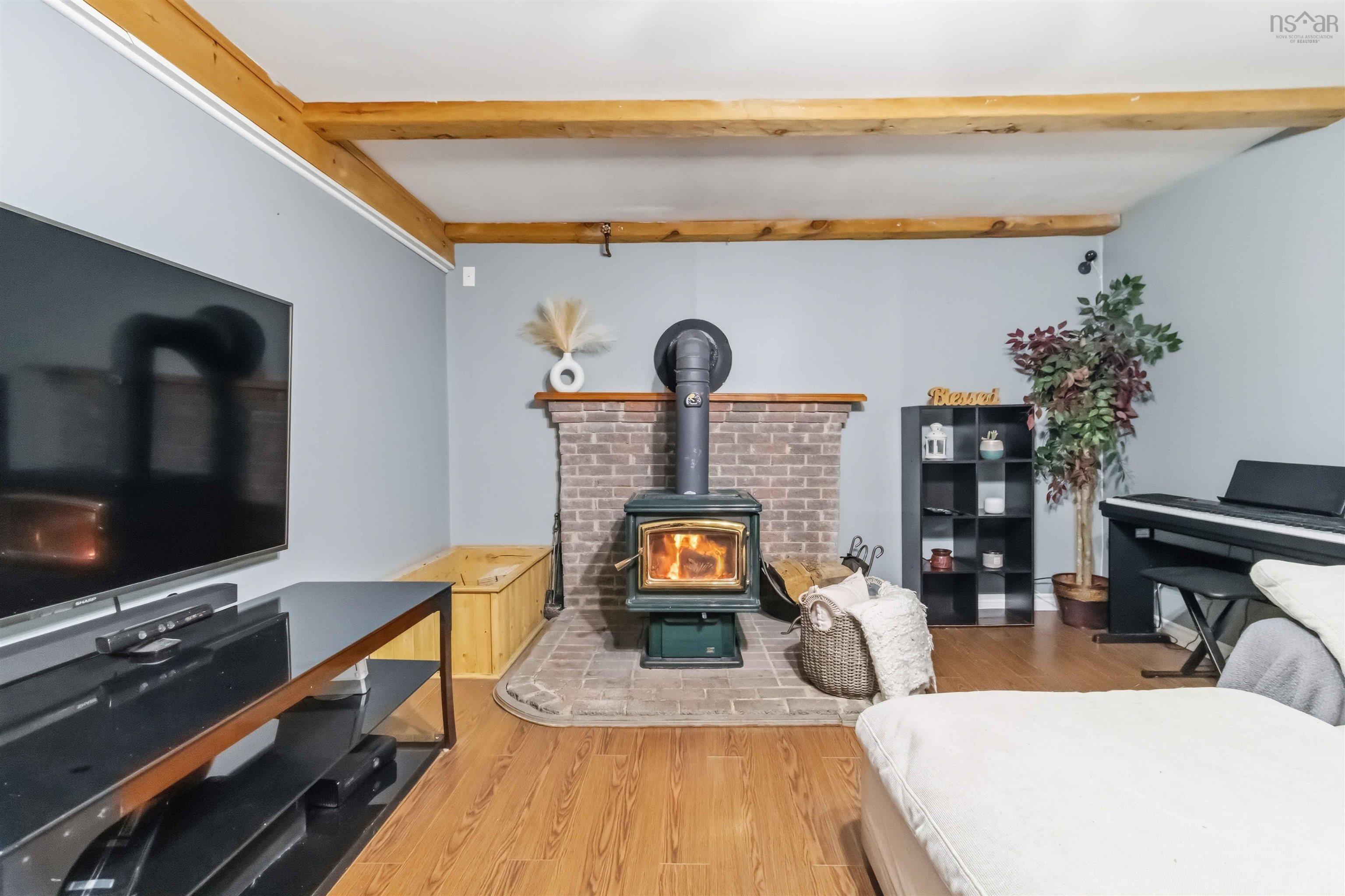 $434,900.00: 63 DESBRISAY Drive, Bridgewater