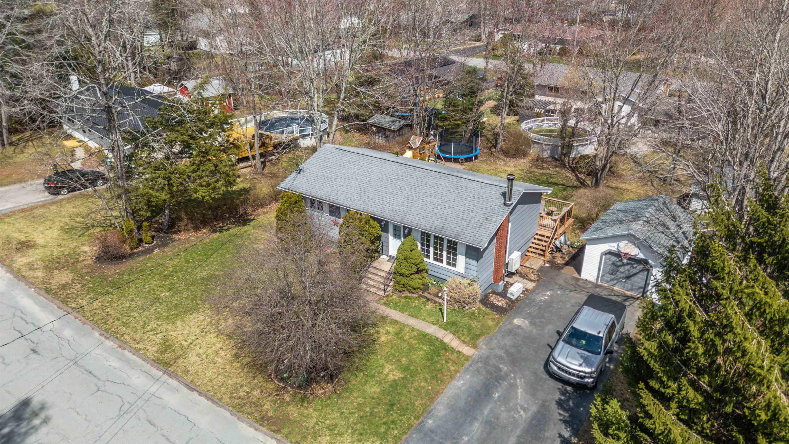 $434,900.00: 63 DESBRISAY Drive, Bridgewater