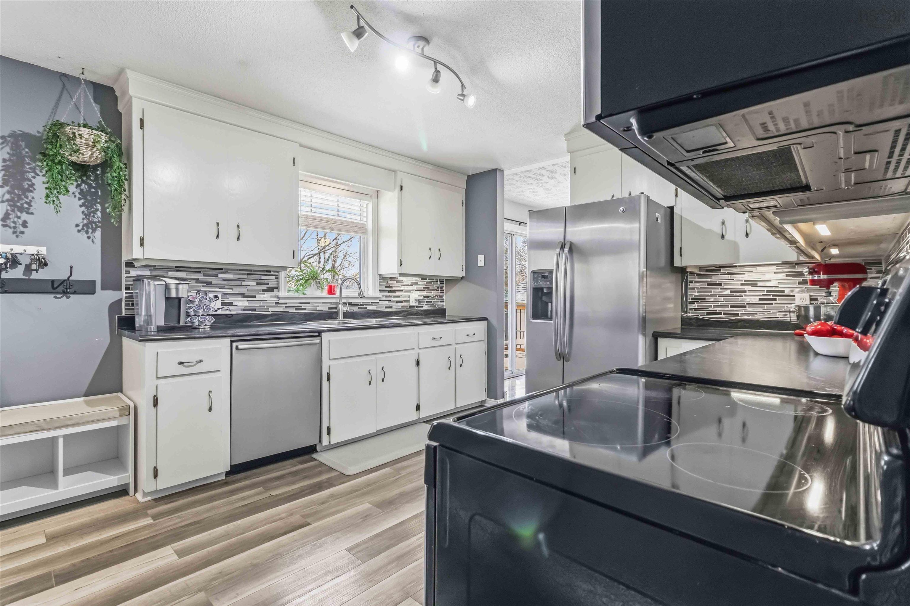 $434,900.00: 63 DESBRISAY Drive, Bridgewater