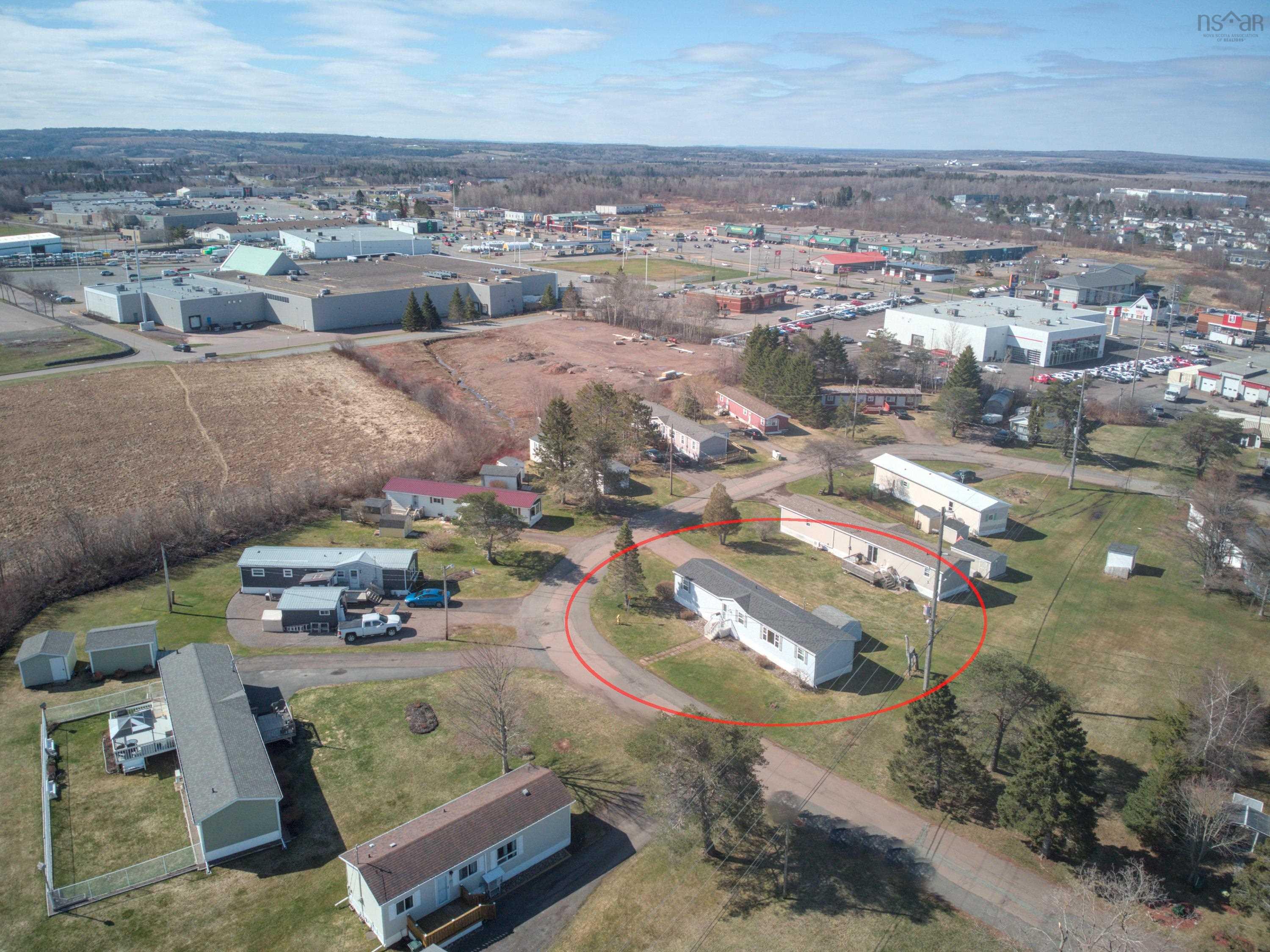 $137,900.00: 10 Lorne Crescent, Amherst