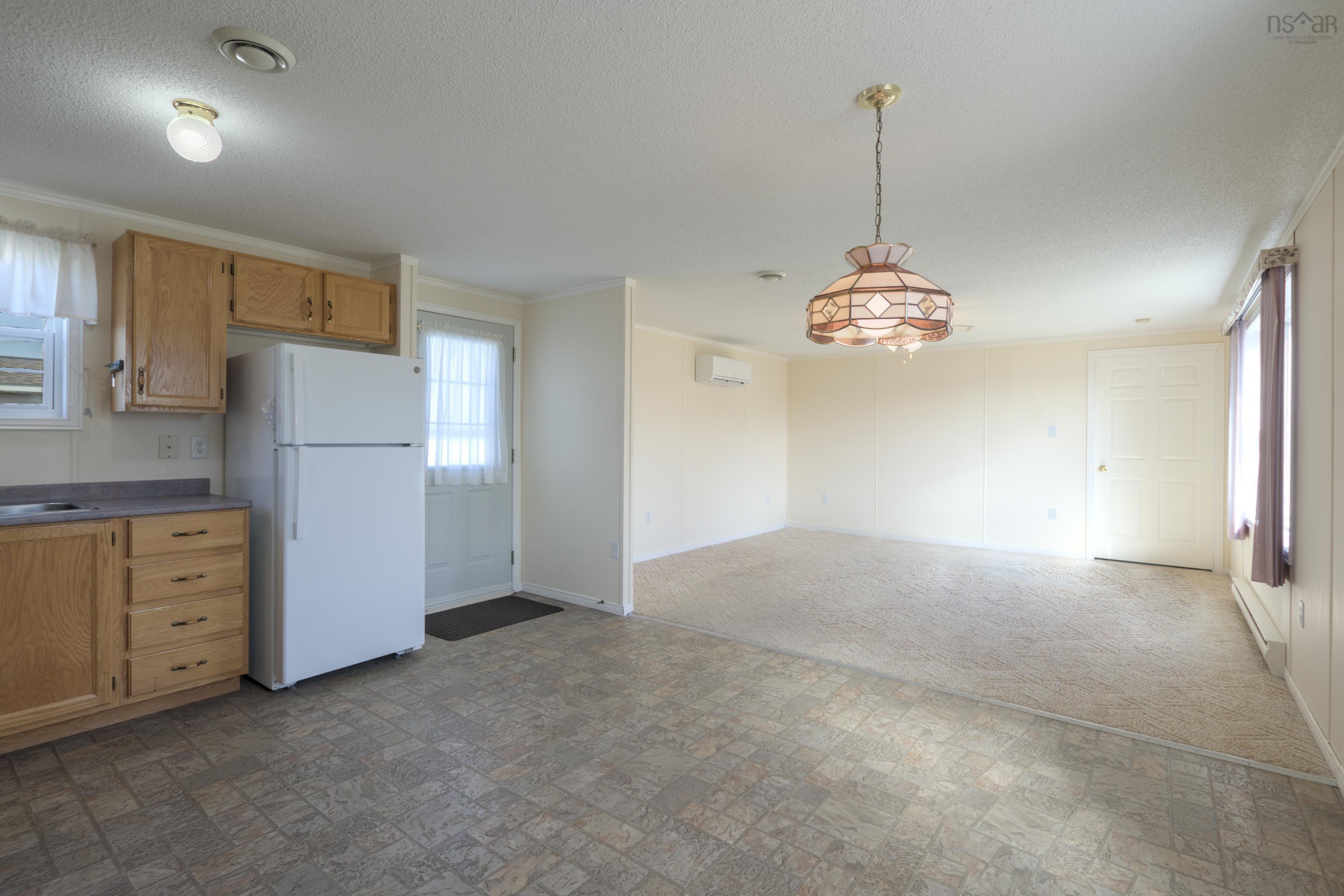 $137,900.00: 10 Lorne Crescent, Amherst