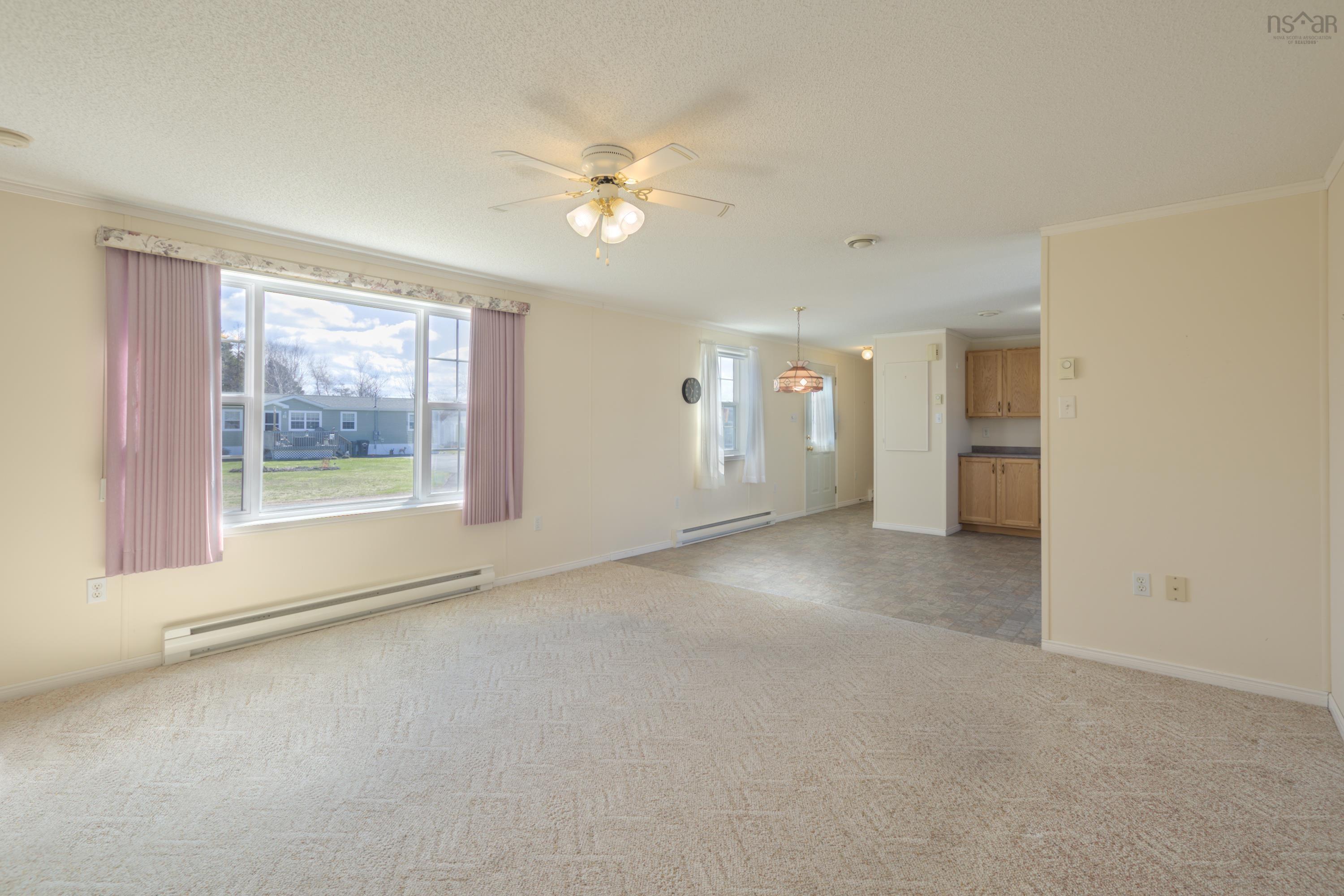 $137,900.00: 10 Lorne Crescent, Amherst