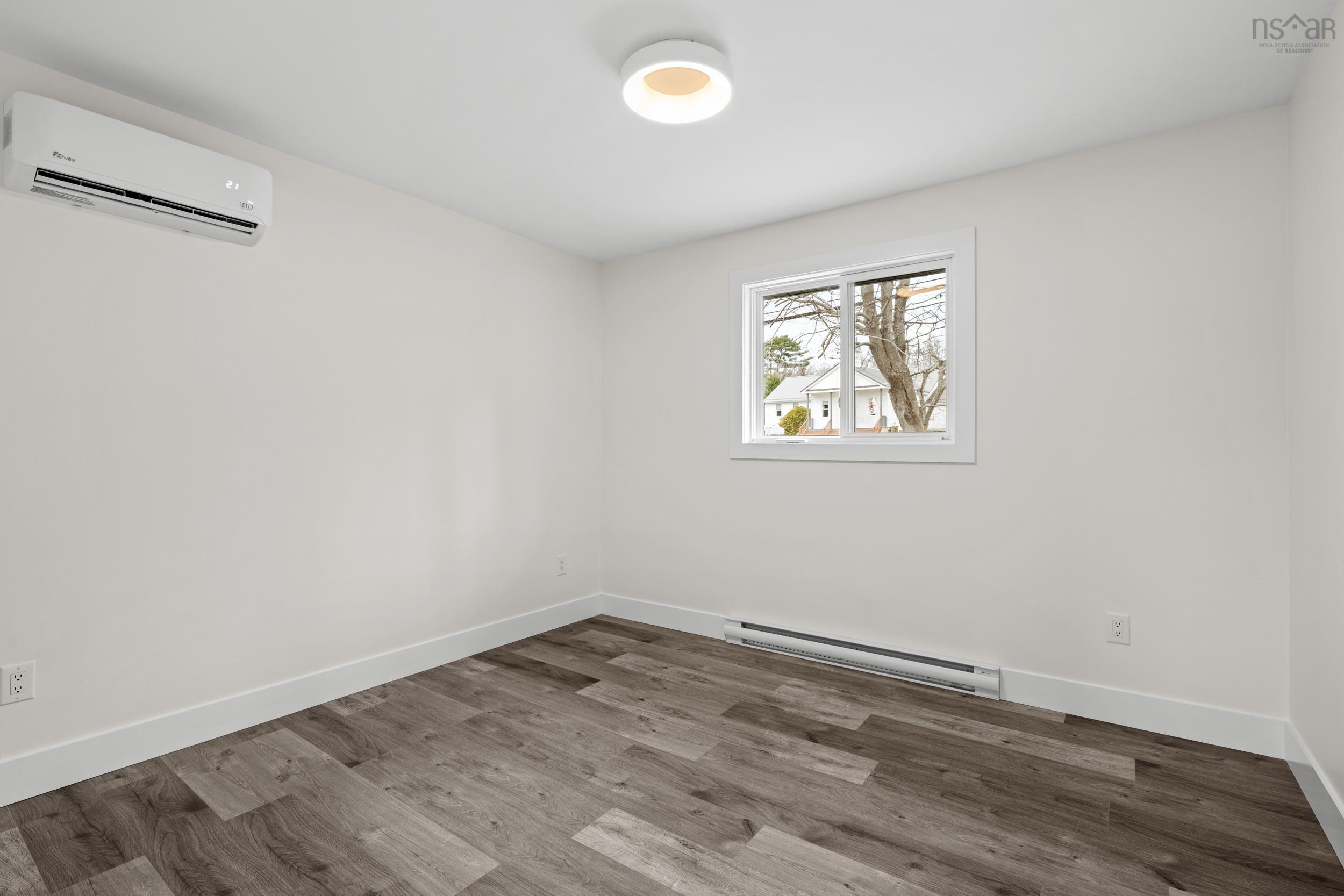 $599,900.00: 2728/2726 HWY 7 Lake Echo, Lake Echo