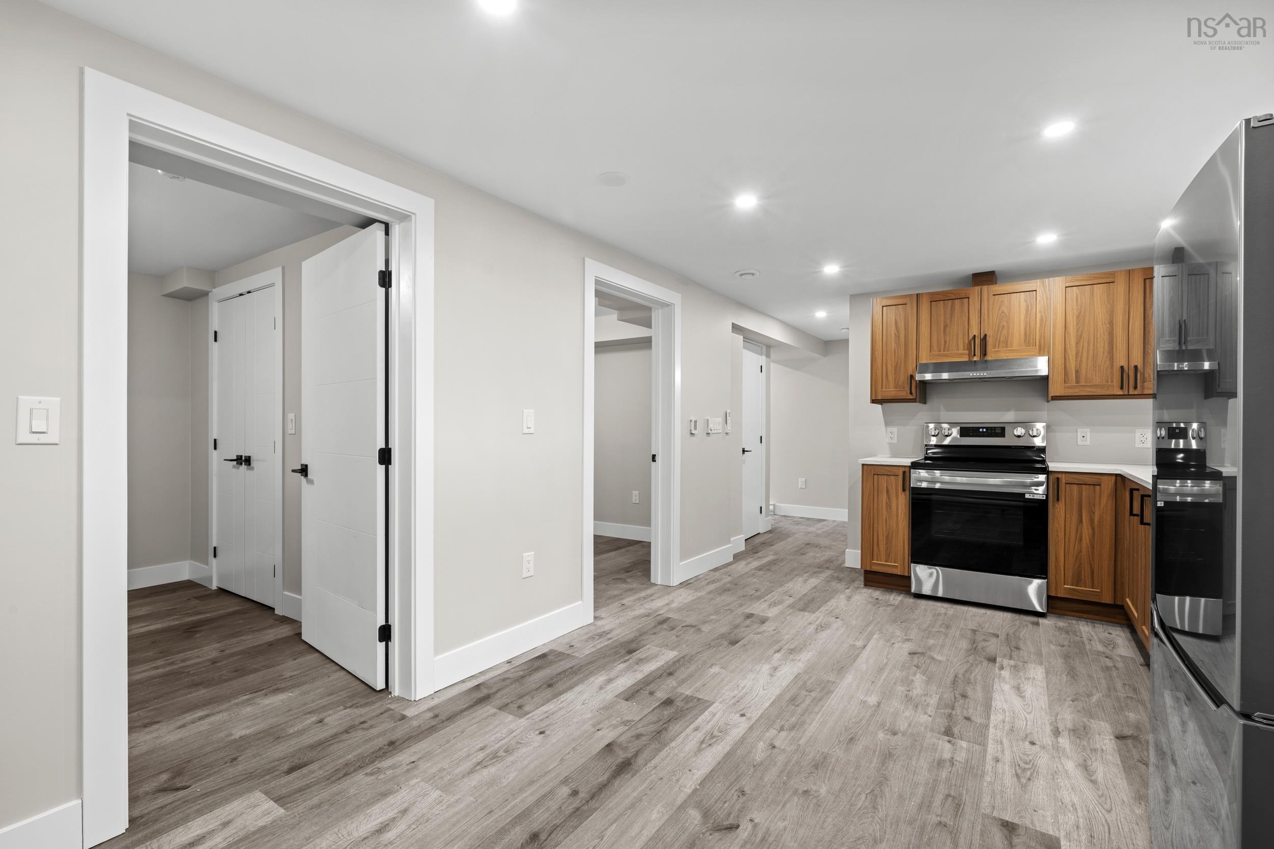 $599,900.00: 2728/2726 HWY 7 Lake Echo, Lake Echo