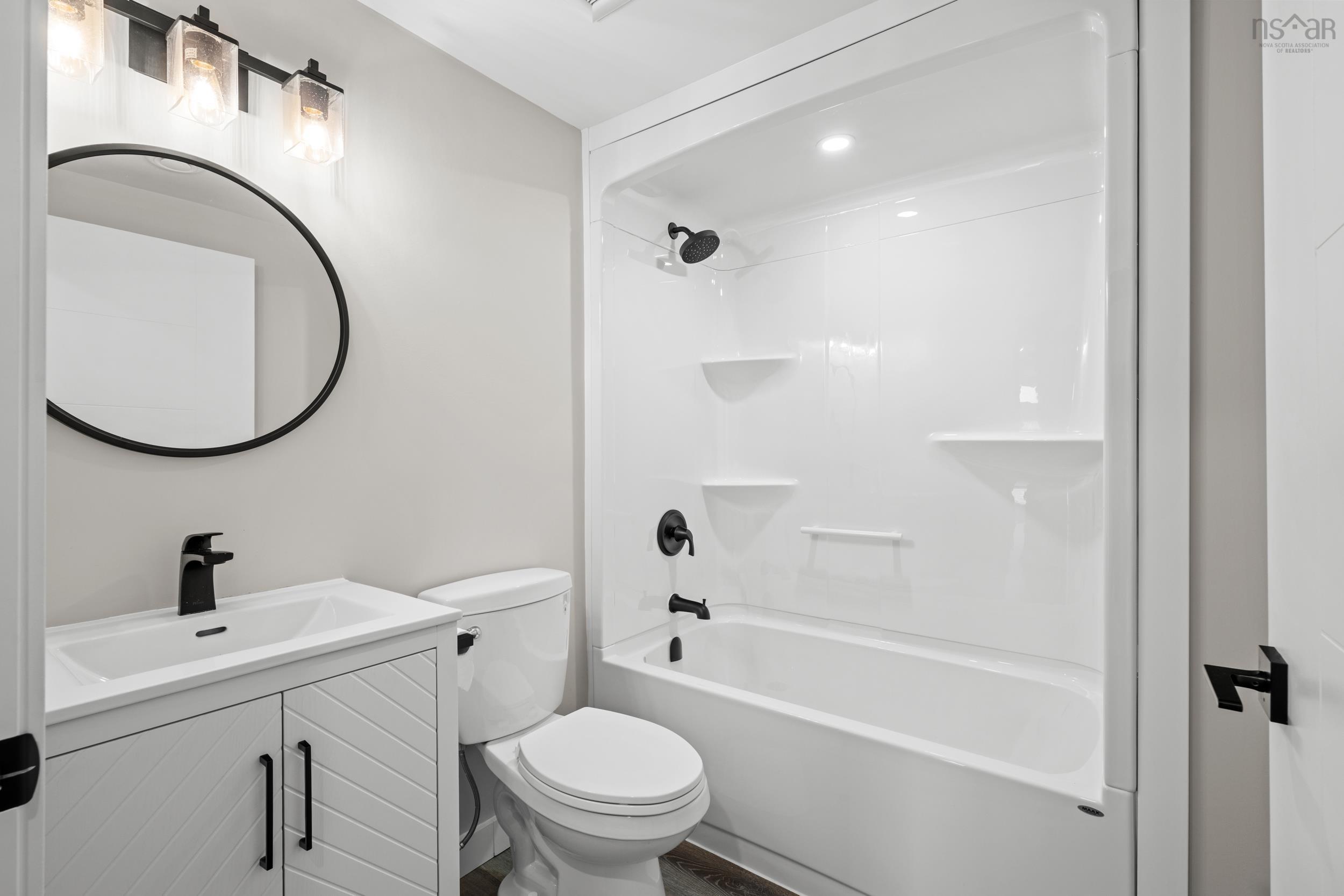 $599,900.00: 2728/2726 HWY 7 Lake Echo, Lake Echo