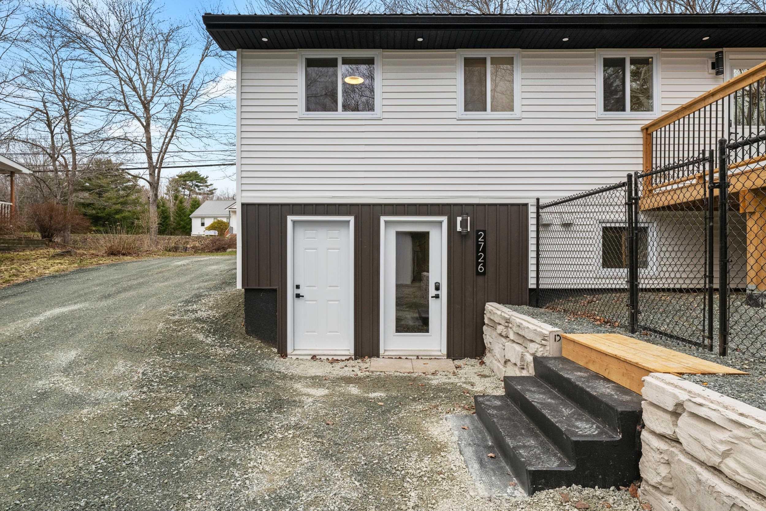 $599,900.00: 2728/2726 HWY 7 Lake Echo, Lake Echo