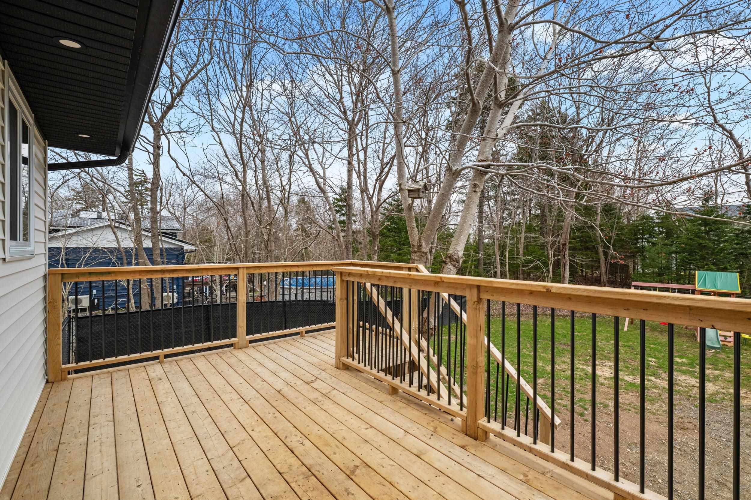 $599,900.00: 2728/2726 HWY 7 Lake Echo, Lake Echo