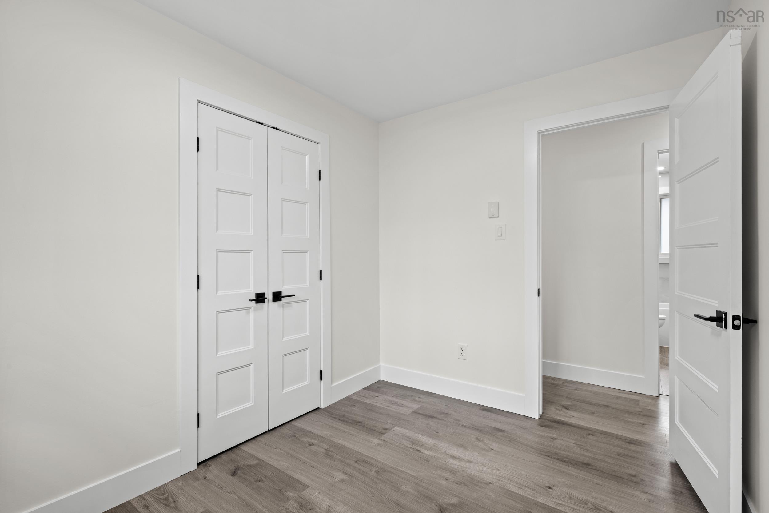 $599,900.00: 2728/2726 HWY 7 Lake Echo, Lake Echo