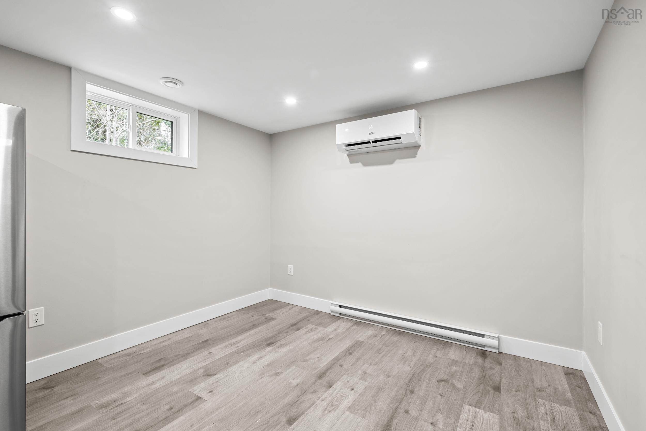 $599,900.00: 2728/2726 HWY 7 Lake Echo, Lake Echo