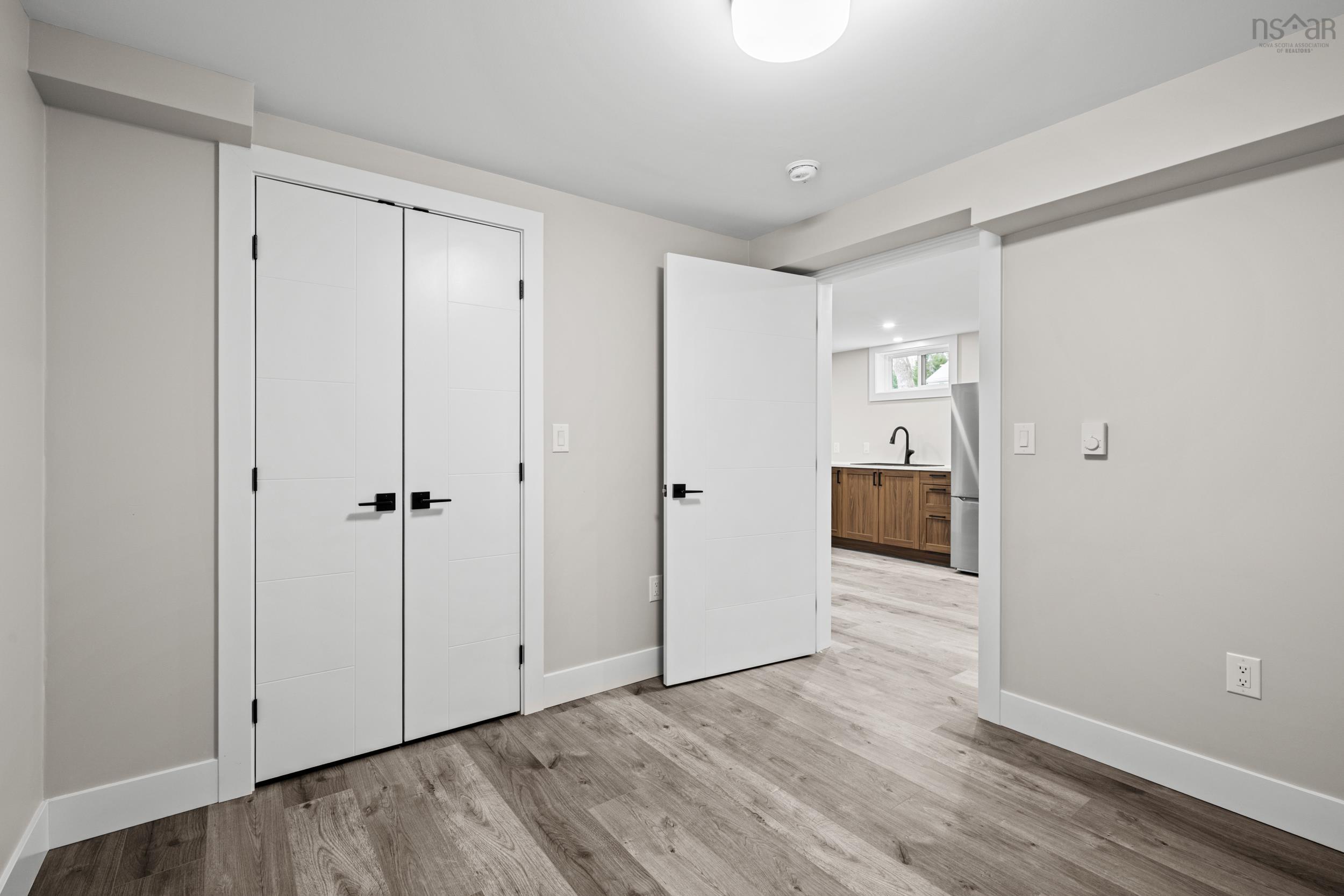 $599,900.00: 2728/2726 HWY 7 Lake Echo, Lake Echo