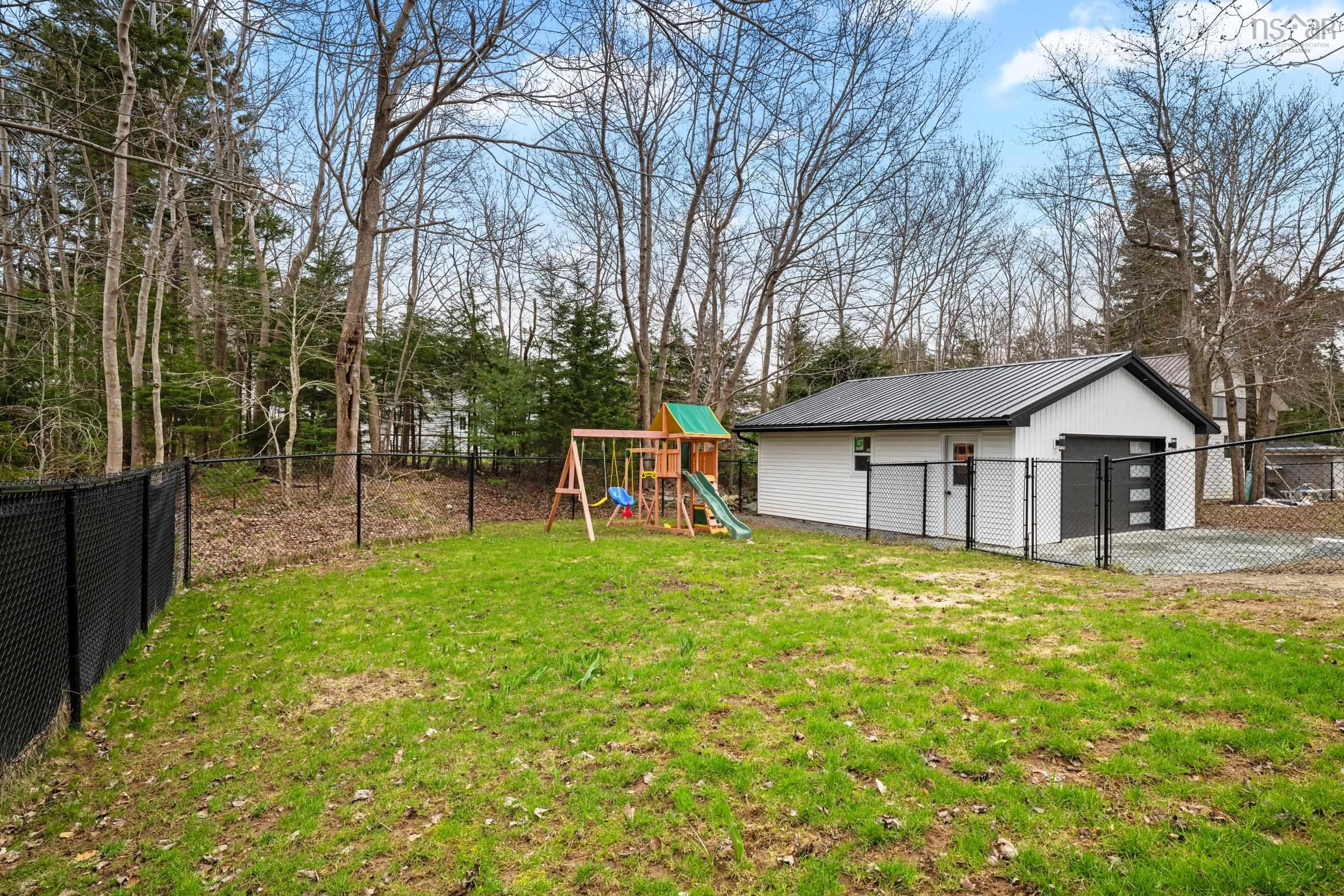 $599,900.00: 2728/2726 HWY 7 Lake Echo, Lake Echo