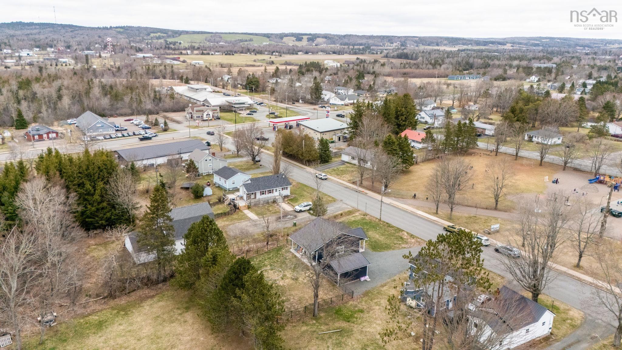 $359,900.00: 73 East Court Road, Bible Hill