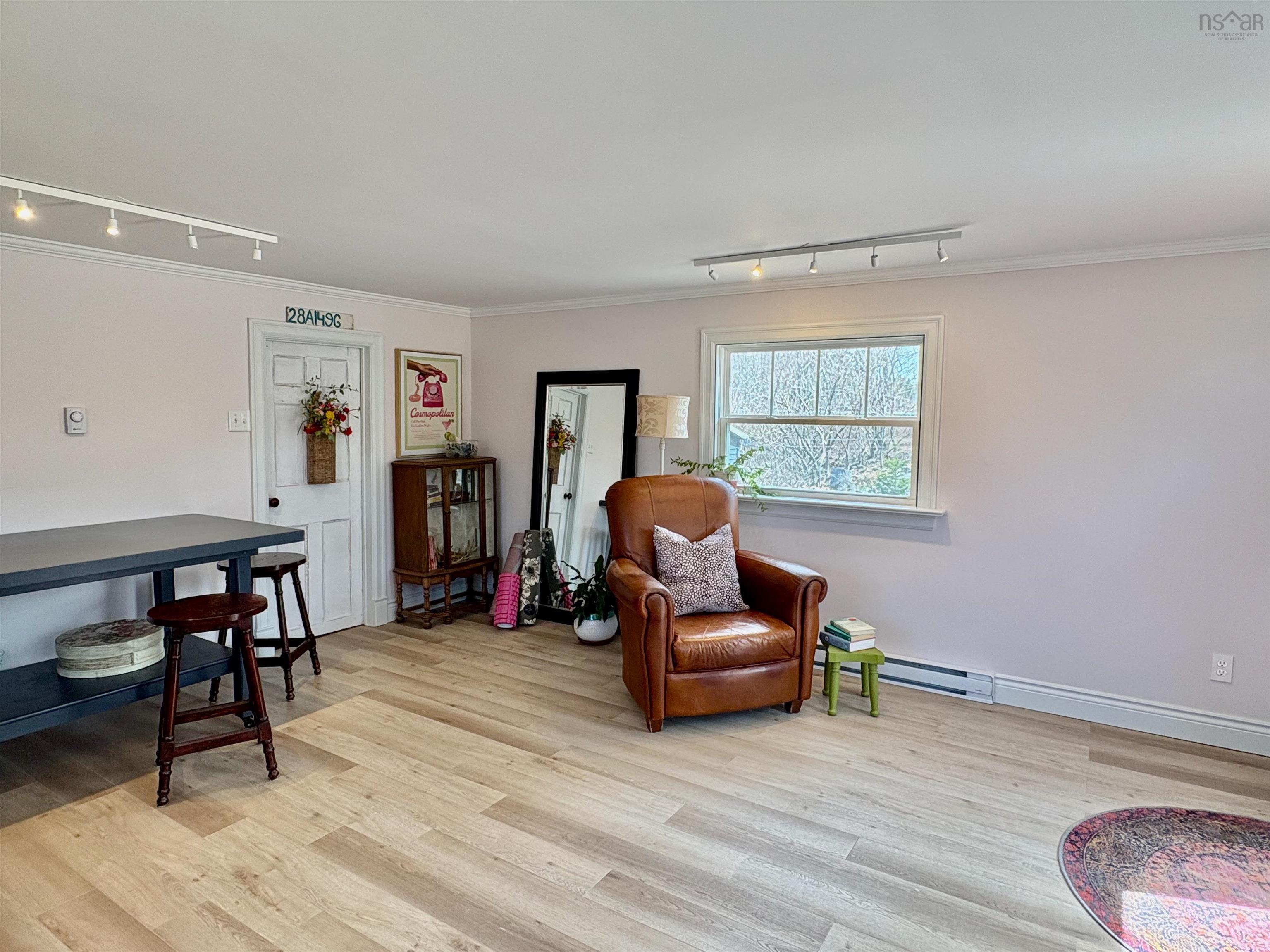 $275,000.00: 24 Myrtle Lane, Argyle