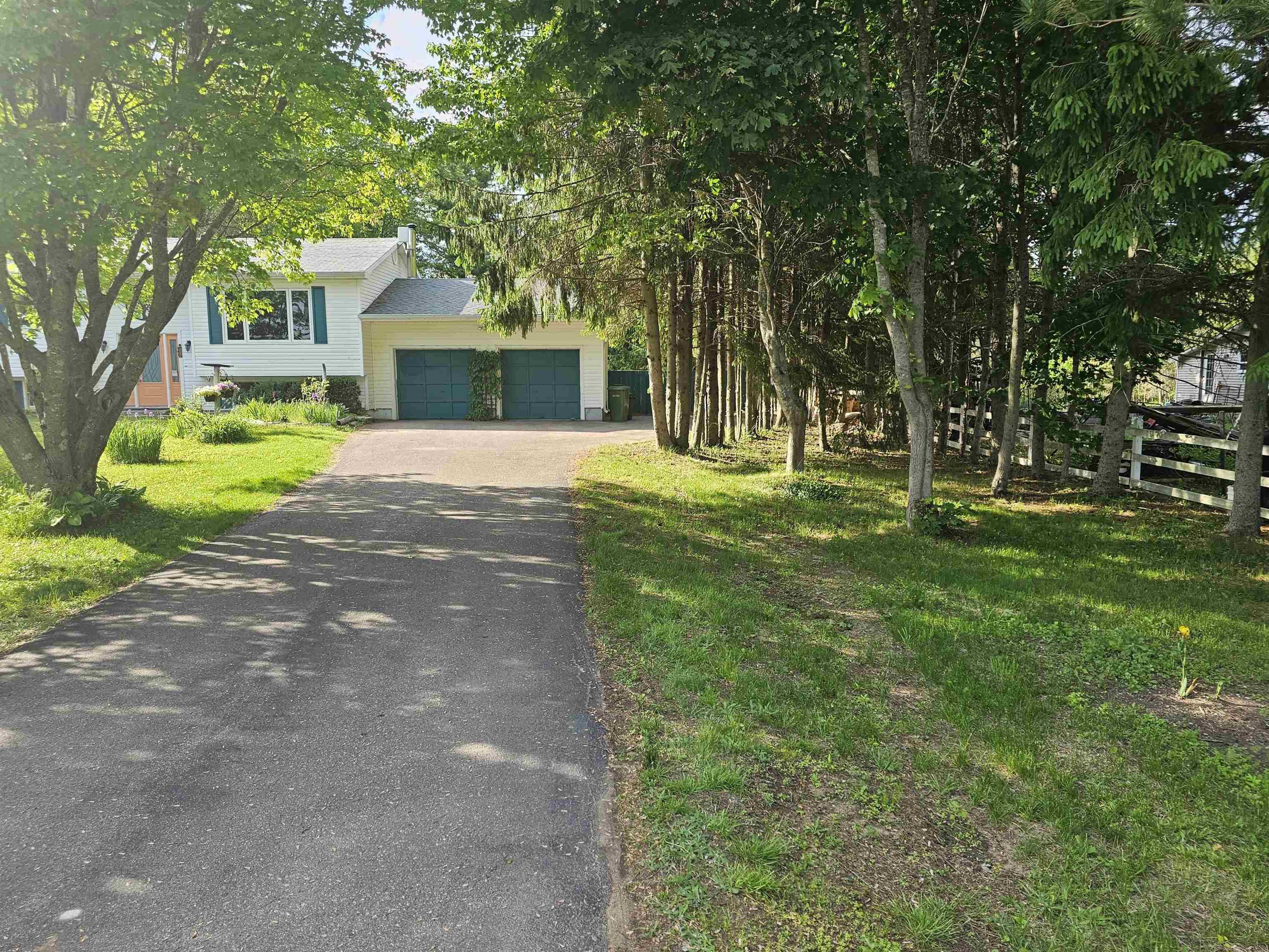 $380,000.00: 967 BROOKLYN Street, North Kingston
